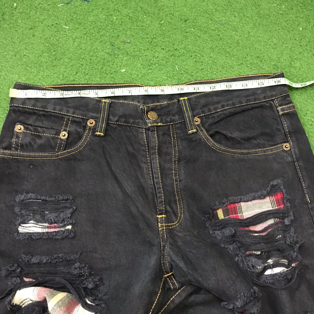 Japanese Brand Japanese Brand Sorn History Distressed Denim Cobain Style Size US 32 / EU 48 - 15 Thumbnail