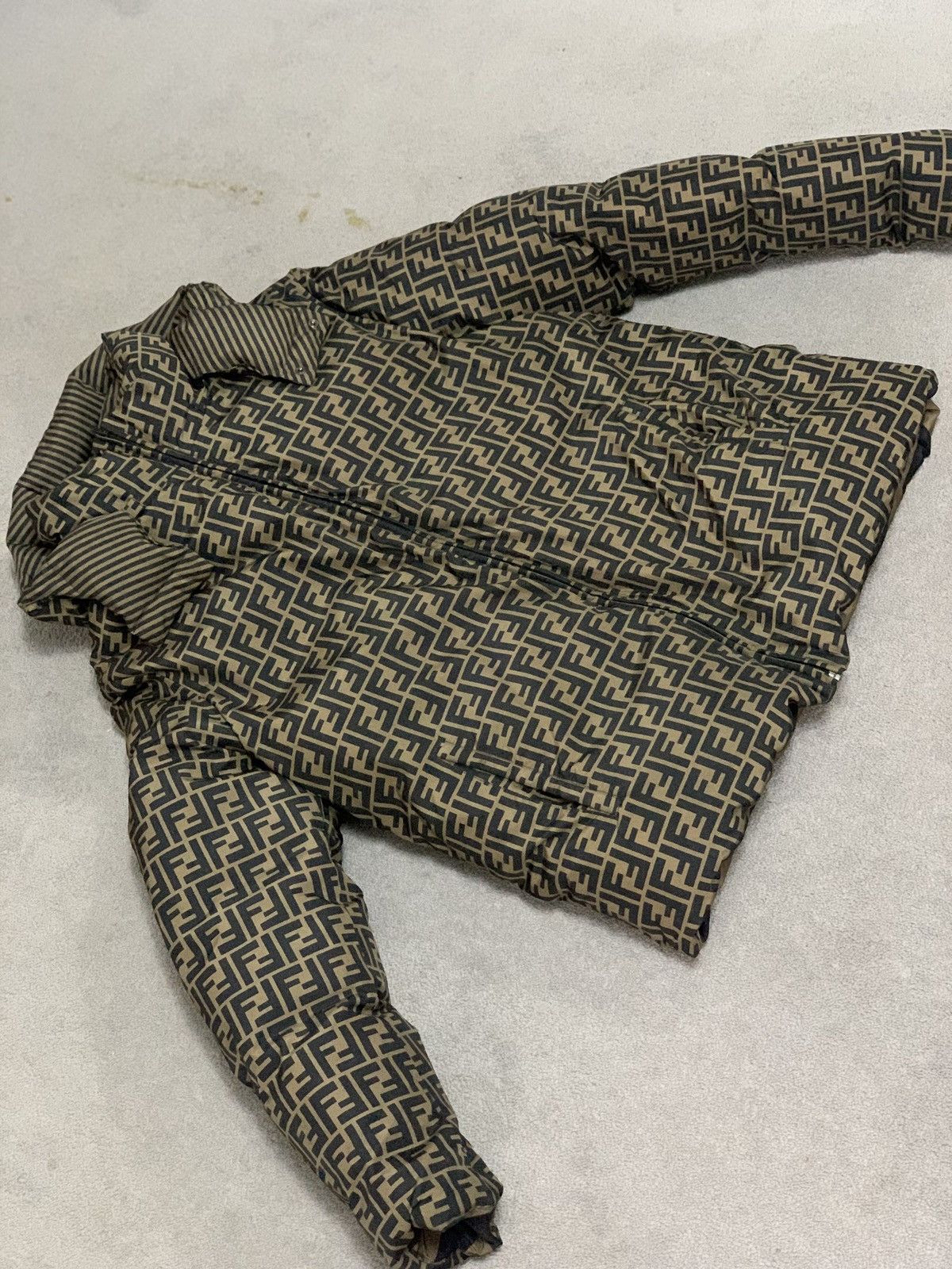 Fendi Fendi reversible parka Size US L / EU 52-54 / 3 - 1 Thumbnail