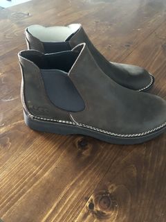 Ugg camino hotsell chelsea boot