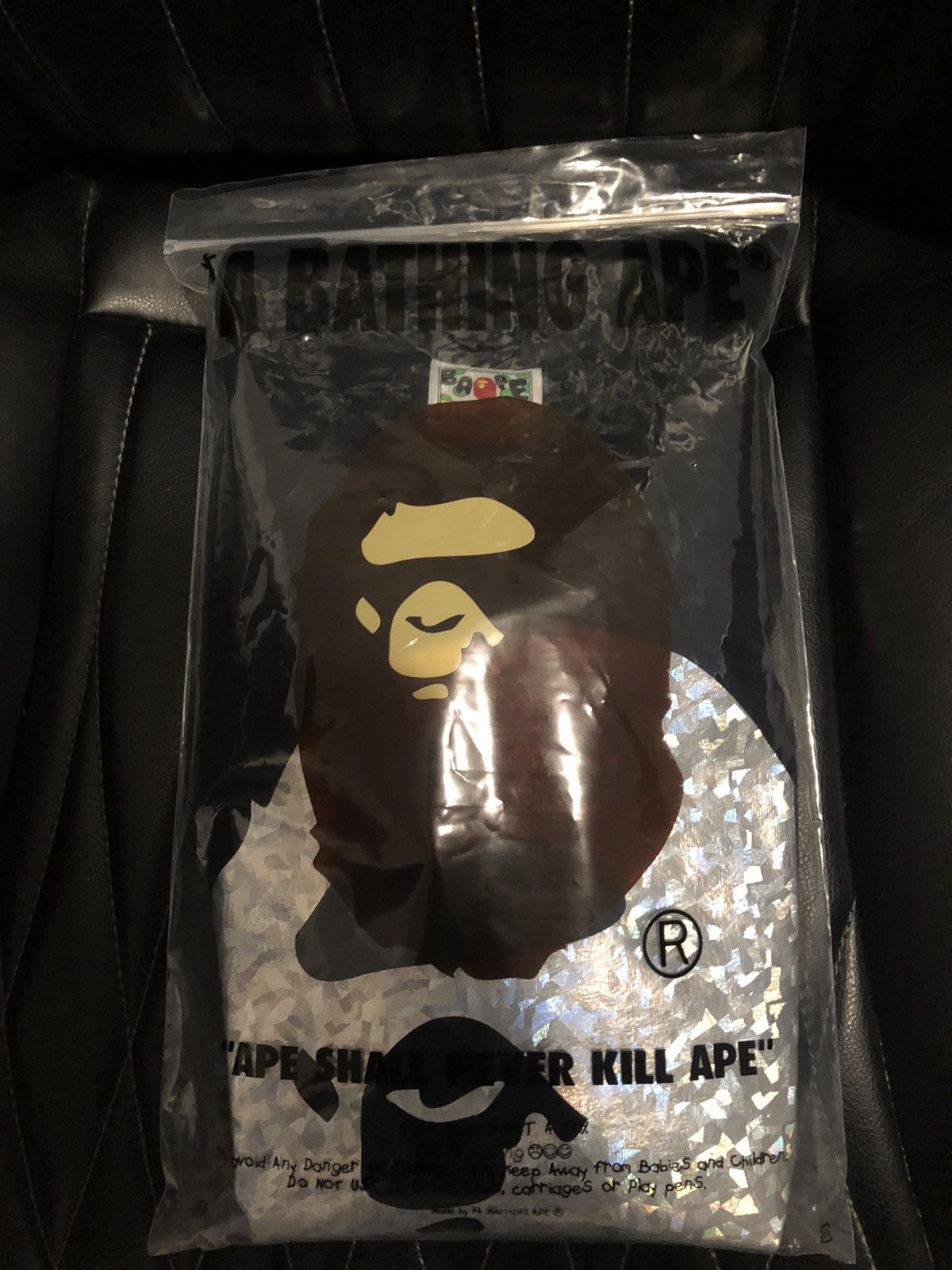 Bape Glitter Big Ape Head Tee Size US L / EU 52-54 / 3 - 4 Thumbnail
