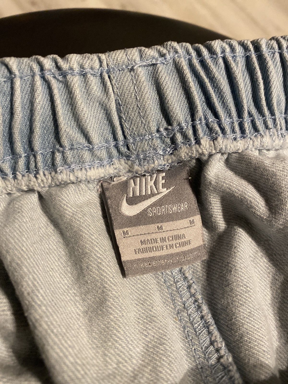Nike × Vintage Vintage 90s Nike light denim short shorts Size US 26 / EU 42 - 3 Thumbnail