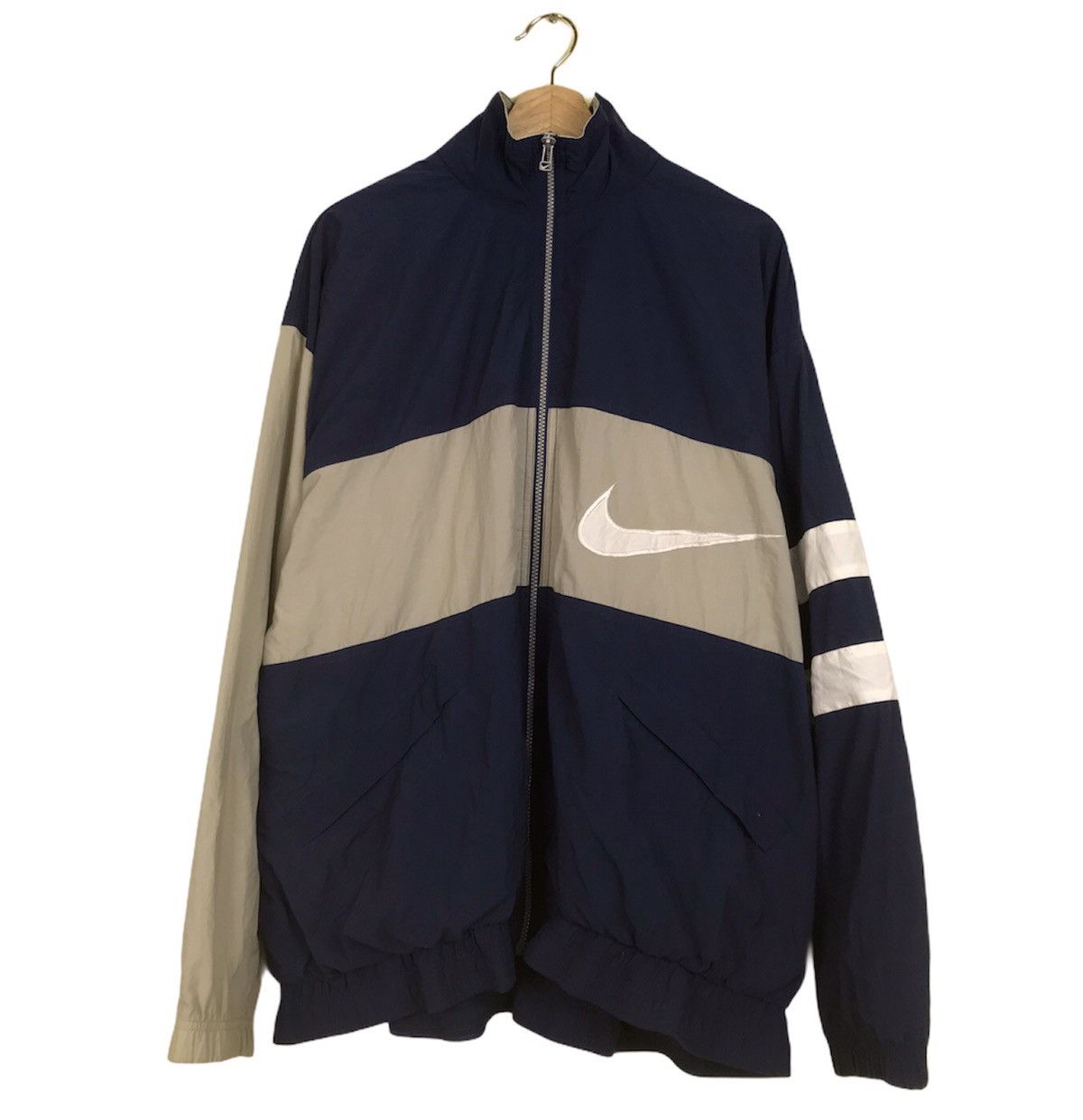 Vintage 90’s Nike Big Logo Windbreaker