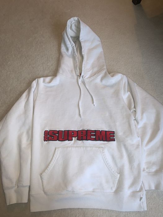 Supreme best sale blockbuster hoodie