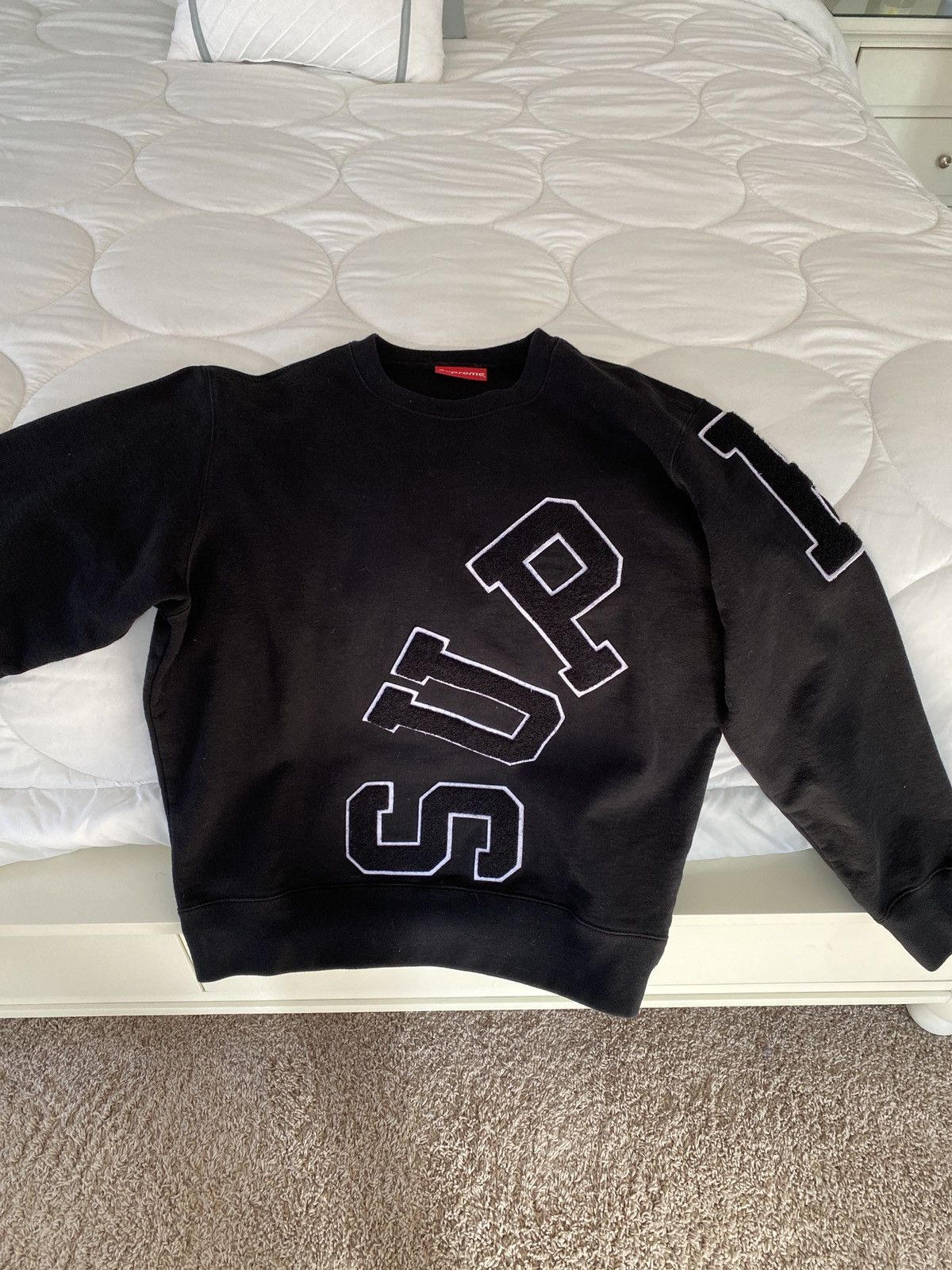 Supreme big arc crewneck black sale