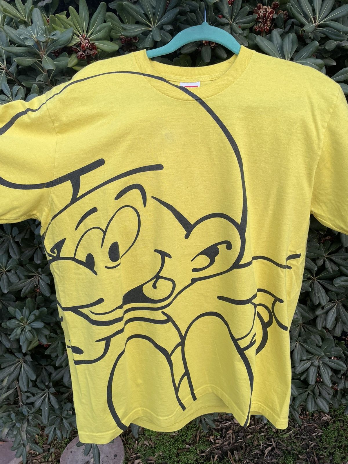 Supreme Supreme smurfs tee yellow FW20 | Grailed