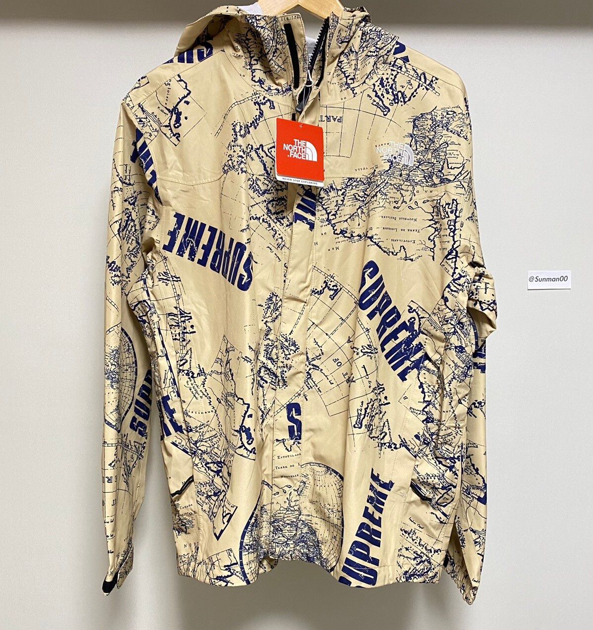 Pre-owned Supreme The North Face Venture Jacket Map Tnf In Cream