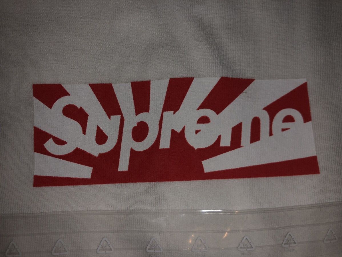 Supreme Supreme Box Logo Tee Japan Relief 2011 DSWT Size US M / EU 48-50 / 2 - 3 Thumbnail
