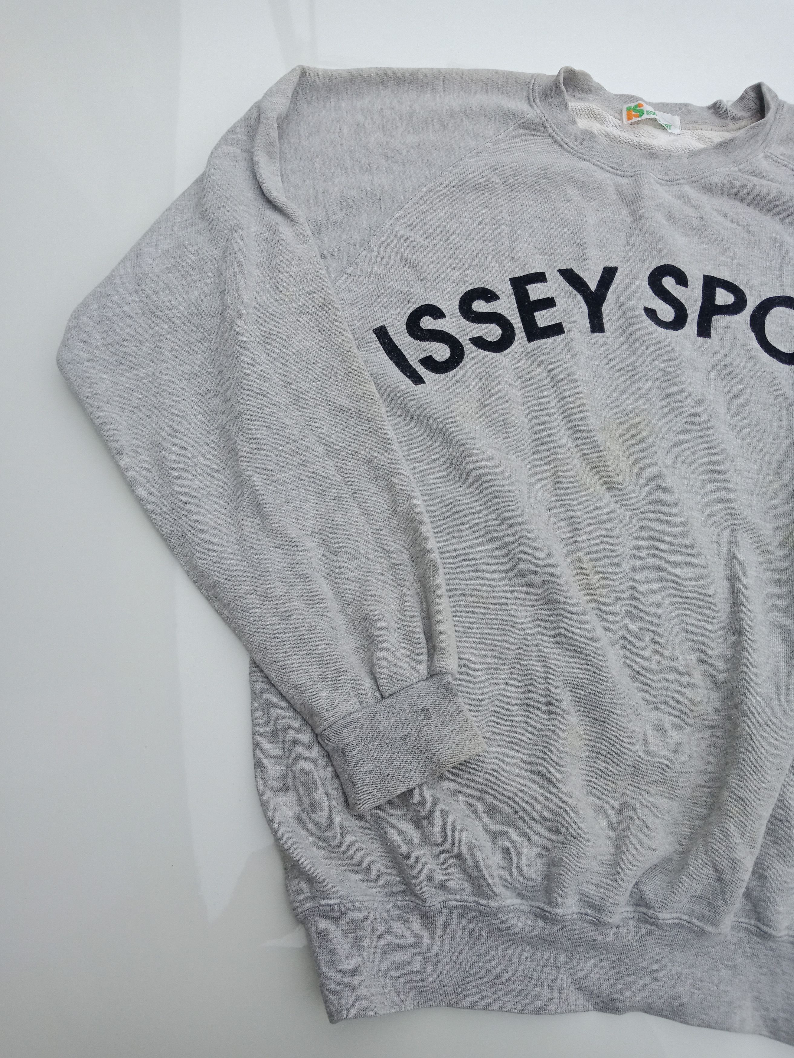 Hai Sporting Gear Issey Sports Spell Out Sweatshirt Size US M / EU 48-50 / 2 - 4 Thumbnail