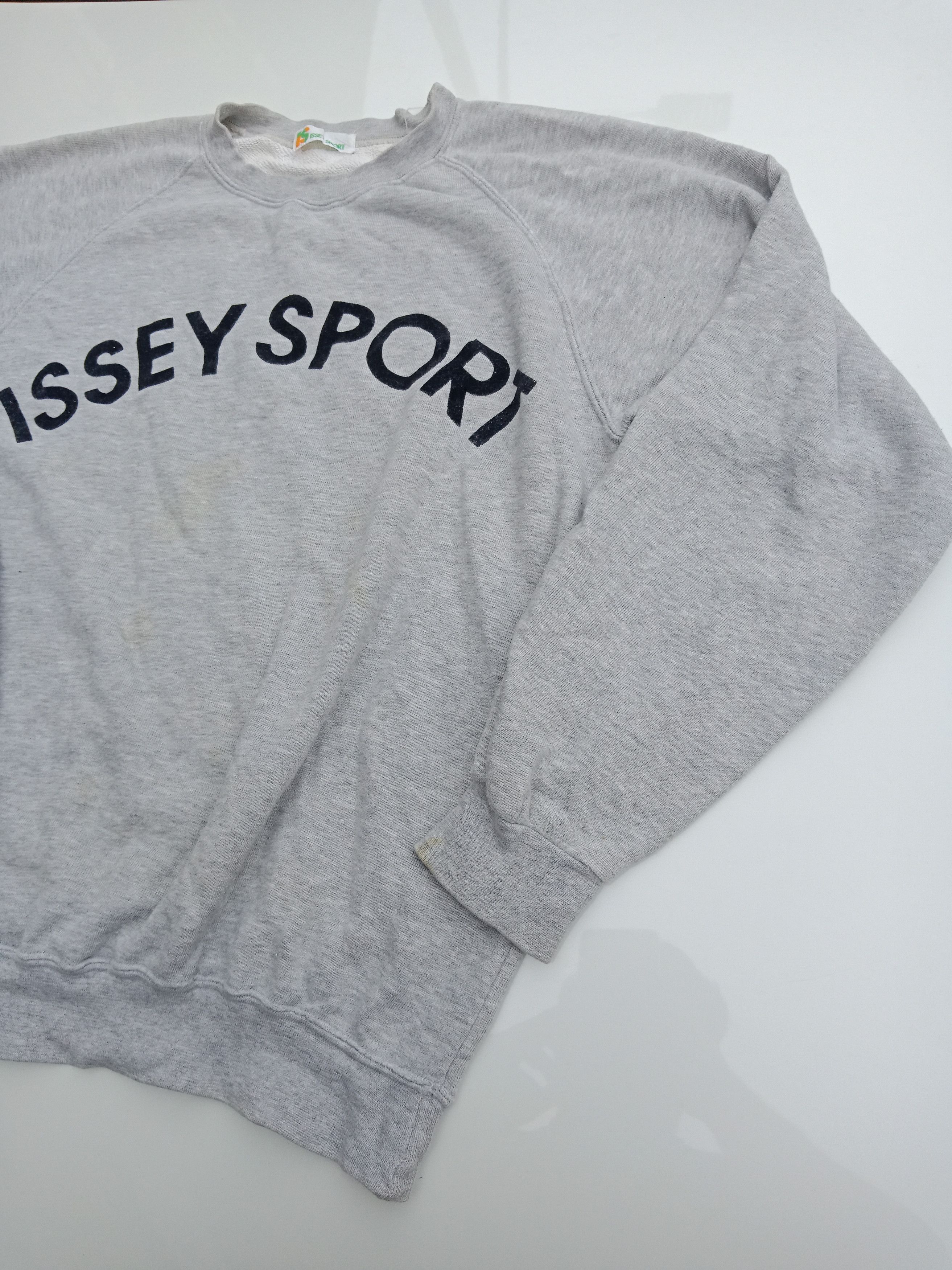 Hai Sporting Gear Issey Sports Spell Out Sweatshirt Size US M / EU 48-50 / 2 - 3 Thumbnail