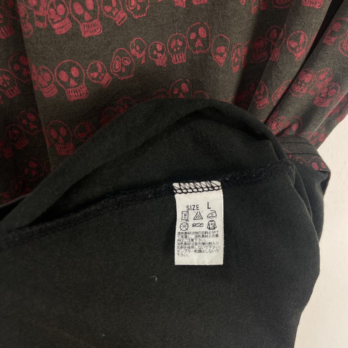 Levi's LEVI'S RARE TEE SKULL MONOGRAM Size US L / EU 52-54 / 3 - 6 Thumbnail