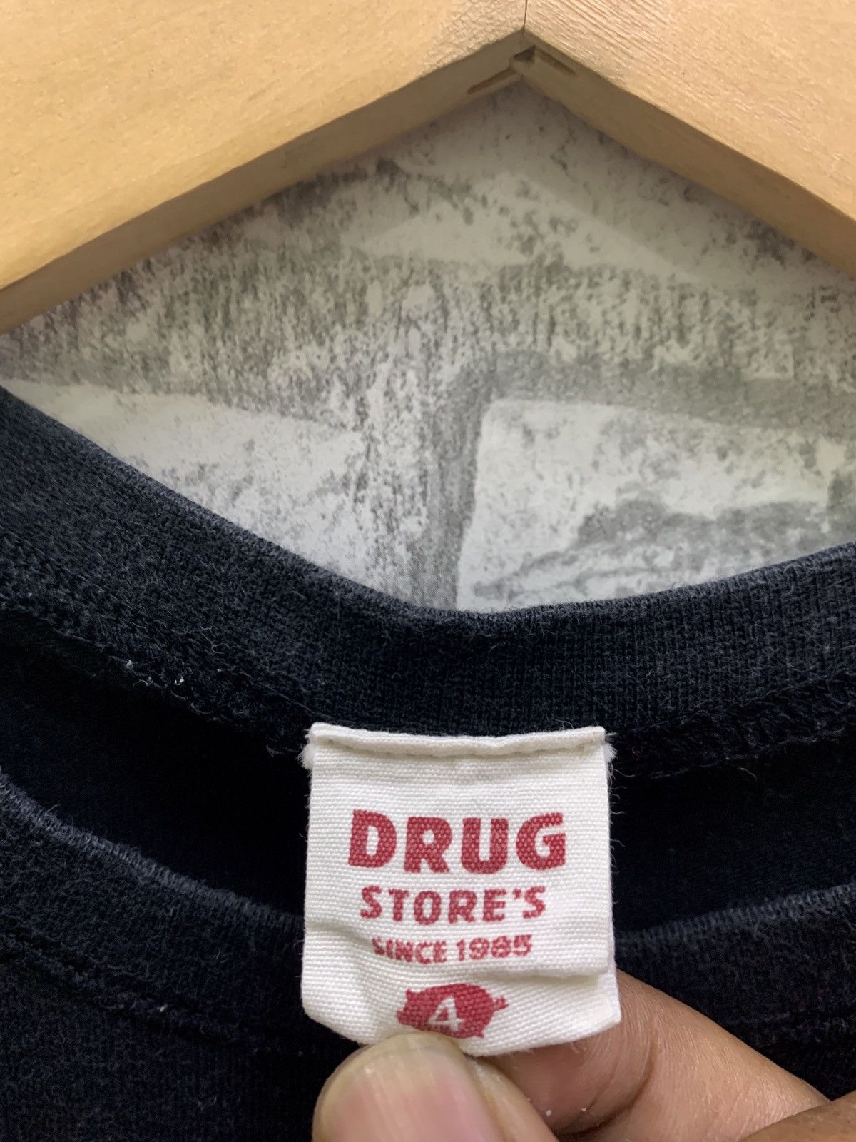 Japanese Brand Vintage Drug Store’s Japanese Brand T-shirts Size US M / EU 48-50 / 2 - 6 Thumbnail
