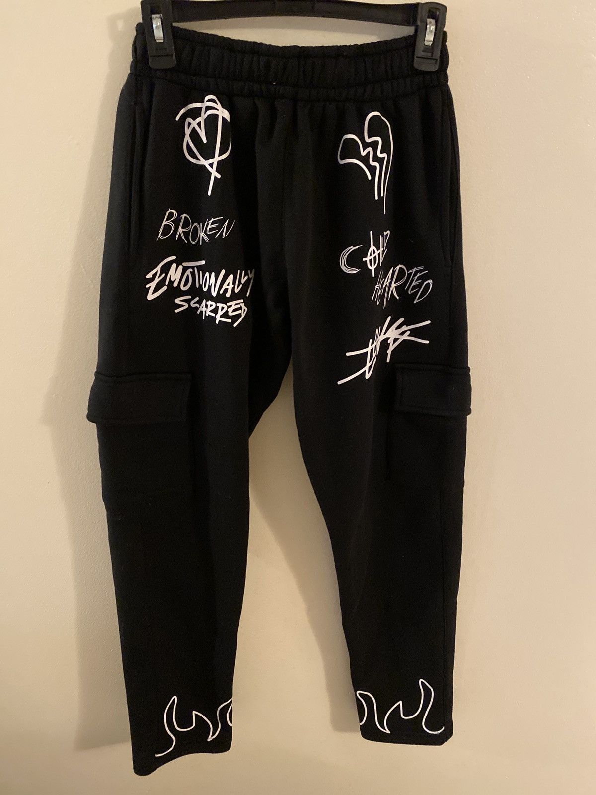 Vintage Emotionally Broken Sweats Size US 32 / EU 48 - 1 Thumbnail