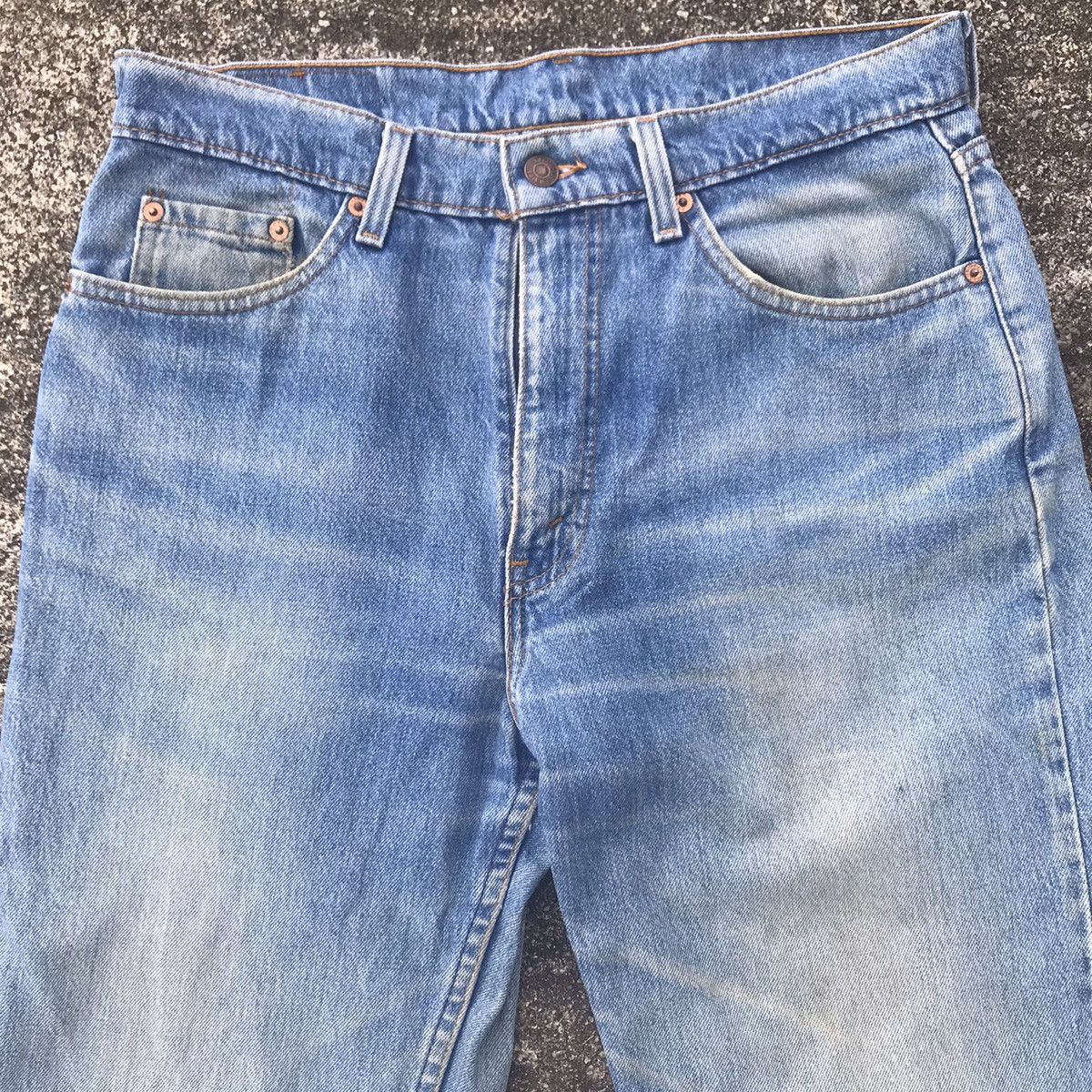 Levi's Vintage 90s Levis 520 Distressed Denim Made in USA Size US 32 / EU 48 - 5 Thumbnail