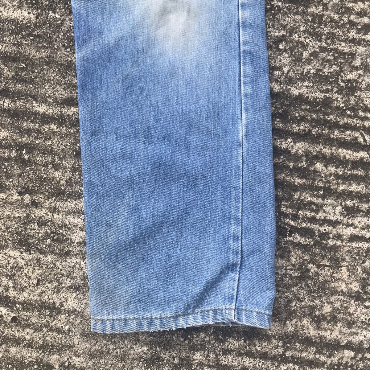 Levi's Vintage 90s Levis 520 Distressed Denim Made in USA Size US 32 / EU 48 - 11 Thumbnail
