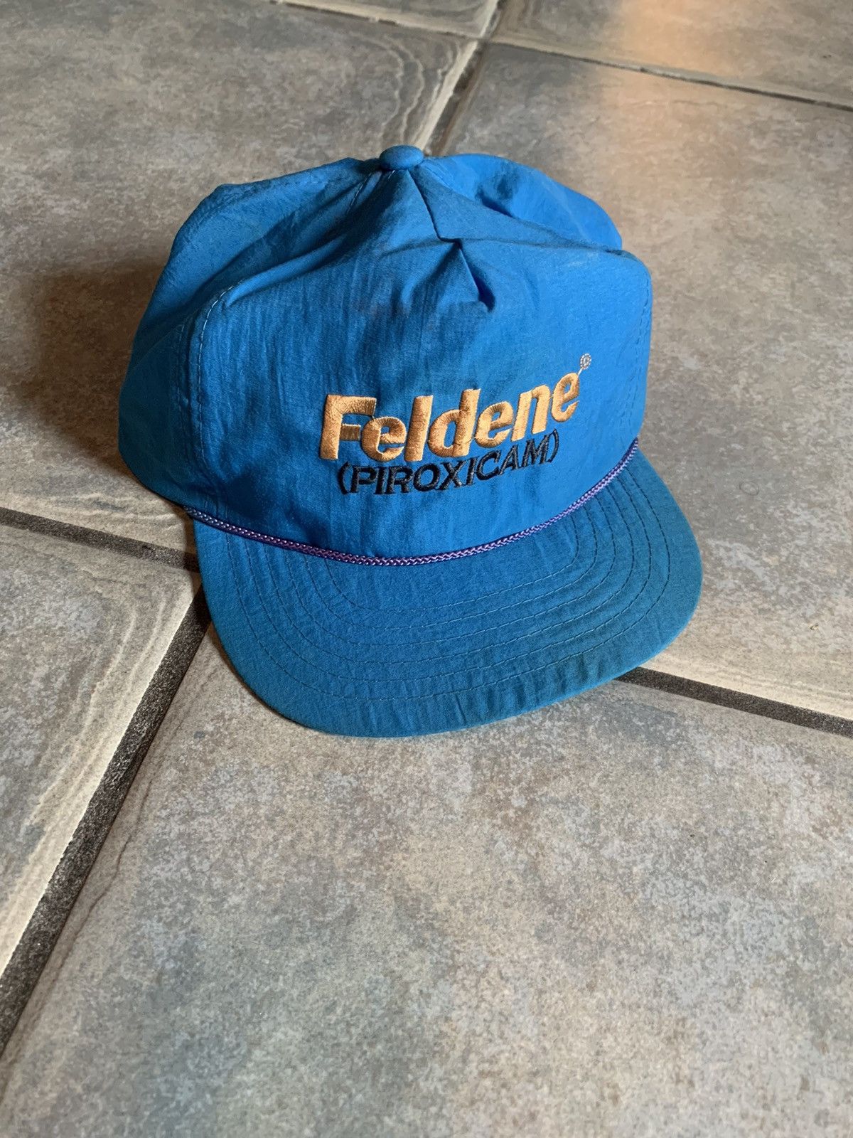 Vintage Vintage Feldene (Piroxicam) SnapBack Size ONE SIZE - 1 Thumbnail
