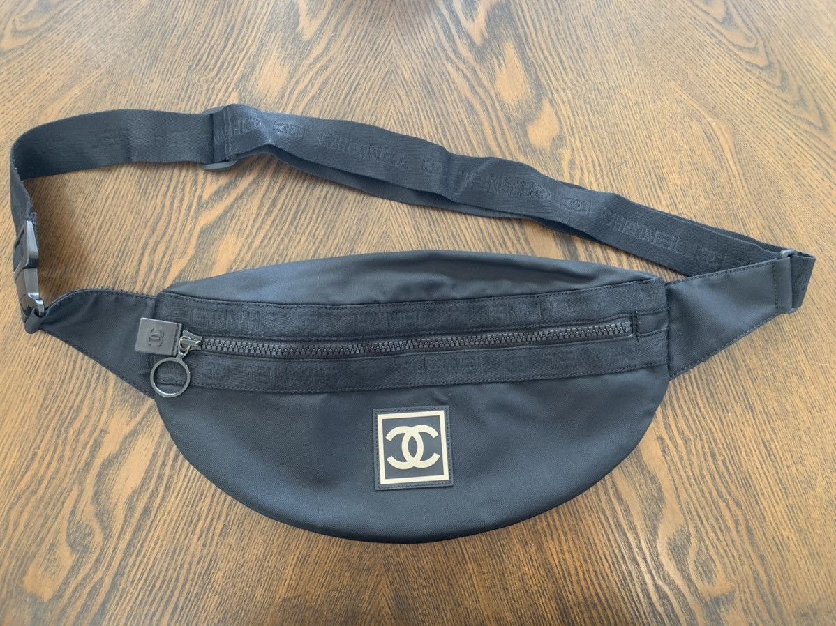 Vintage CHANEL SPORT Vintage Black Nylon L Fanny Pack