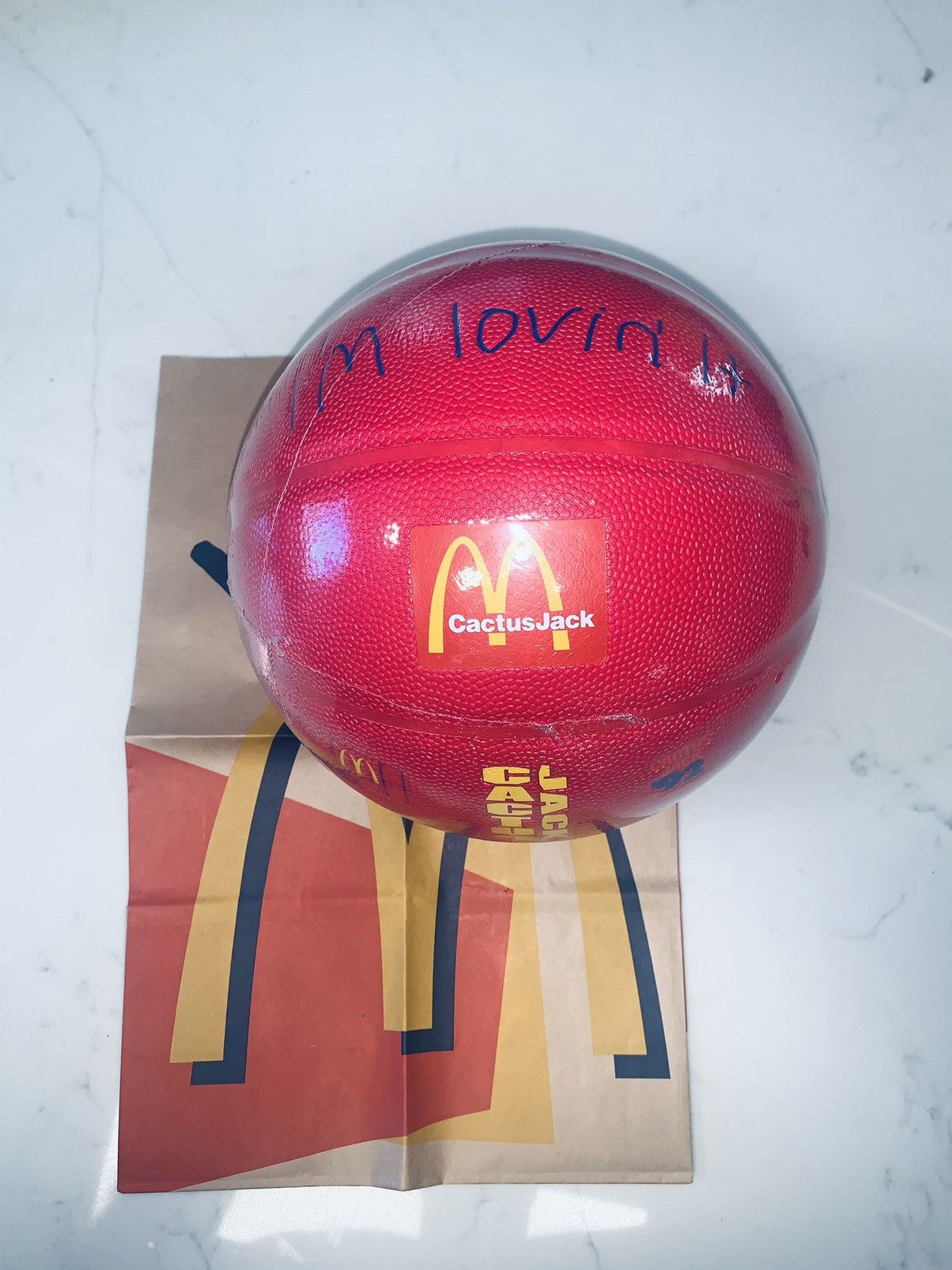 Travis Scott McDonalds All American ´92 Basketball Red Crew 