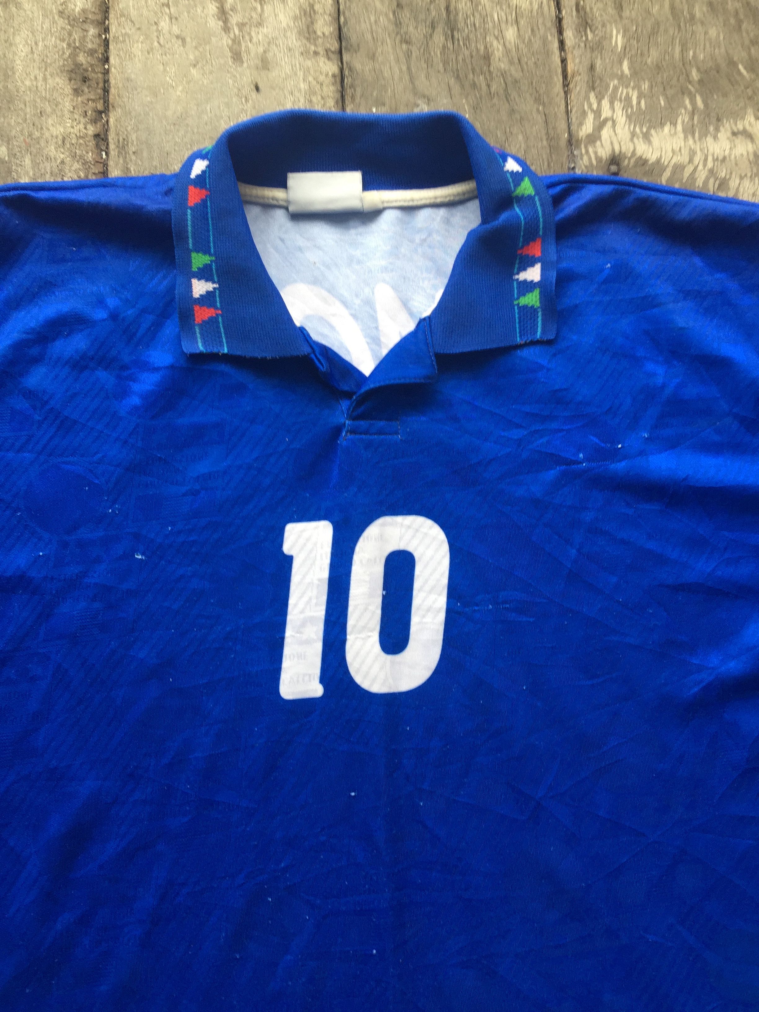 Japanese Brand × Vintage Vintage Roberto Baggio Diadora 1994 Italy Jersey Size US L / EU 52-54 / 3 - 5 Thumbnail