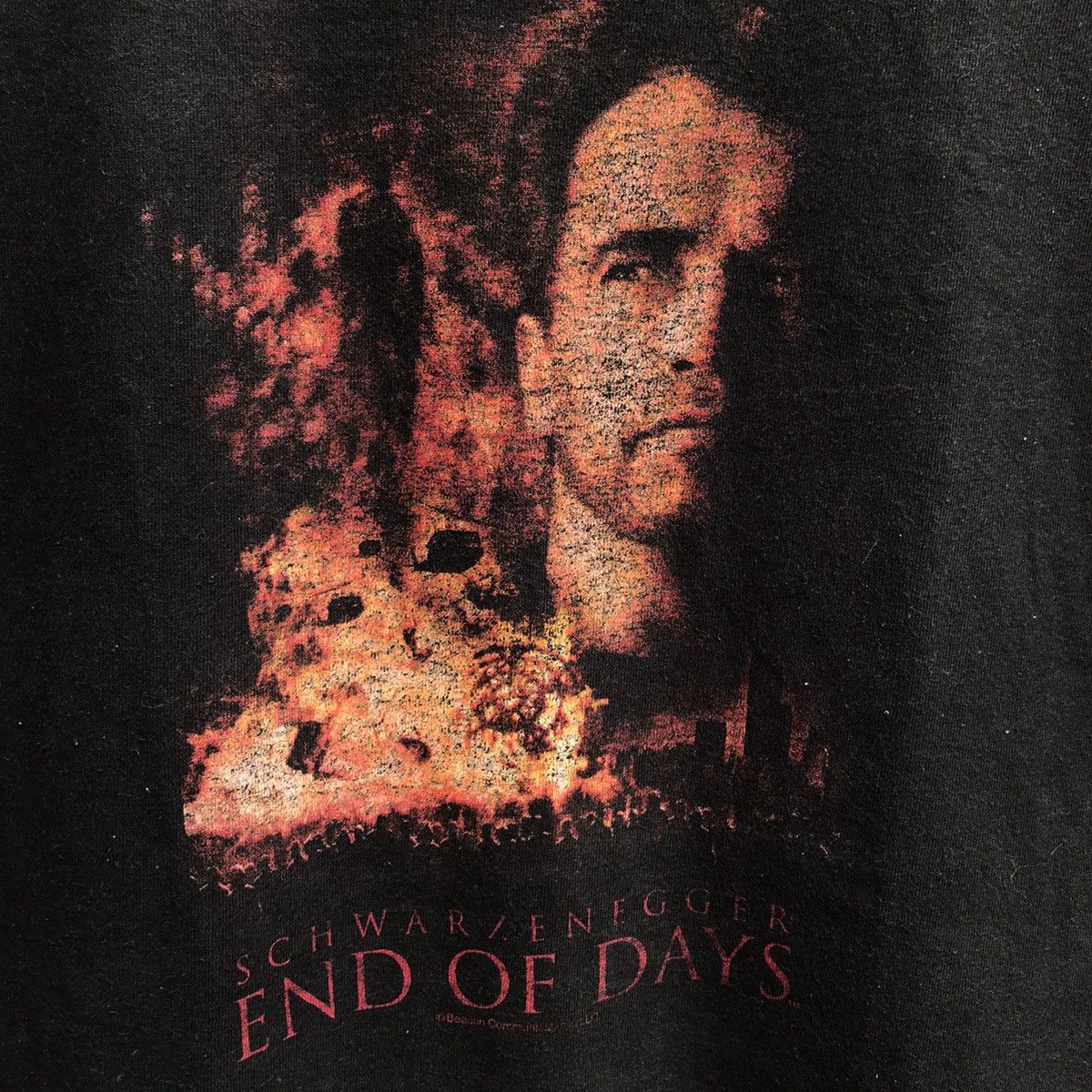 Vintage Vintage 90s END OF DAYS movie horror Arnold Schwarzenegger Size US M / EU 48-50 / 2 - 3 Thumbnail