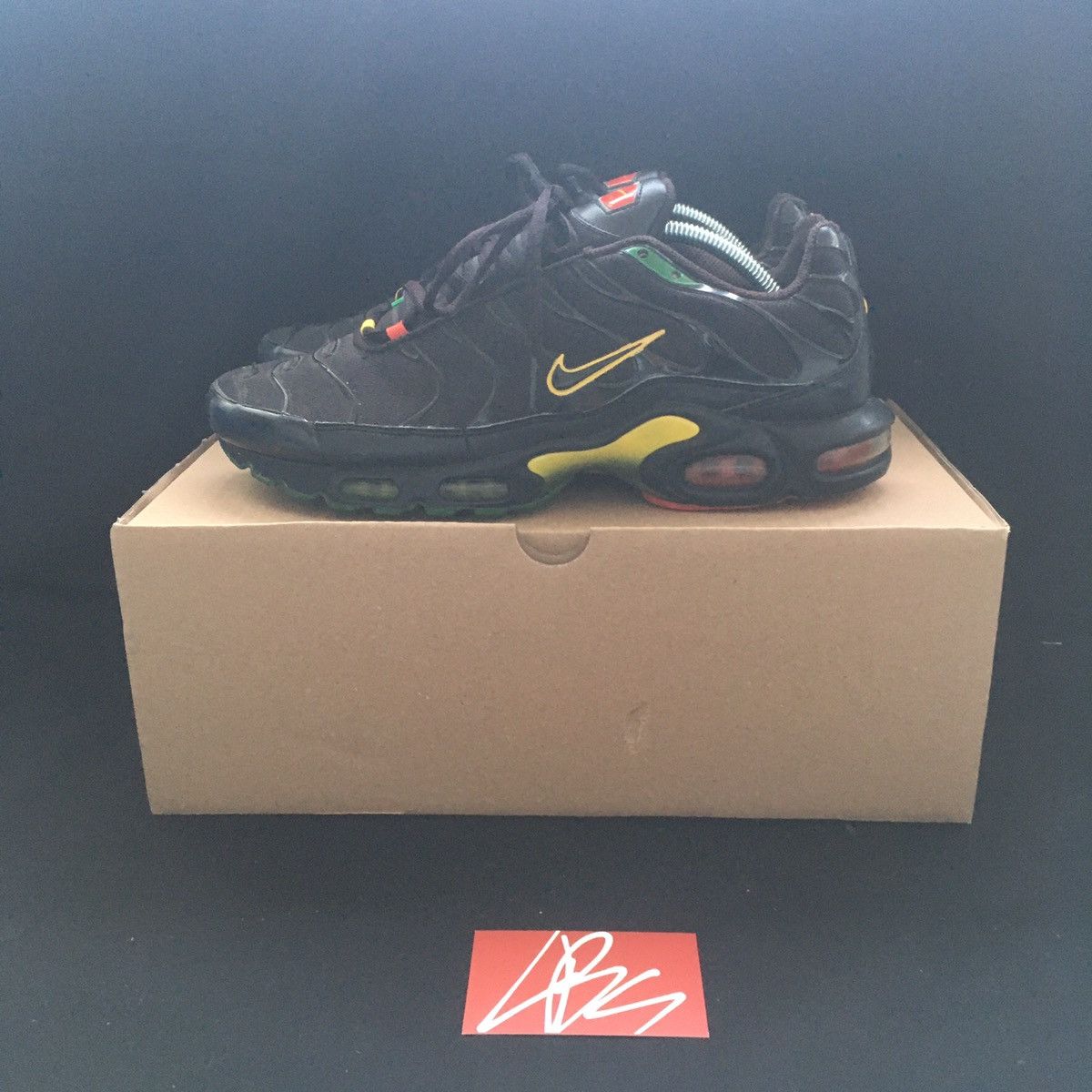 Nike tn outlet rasta