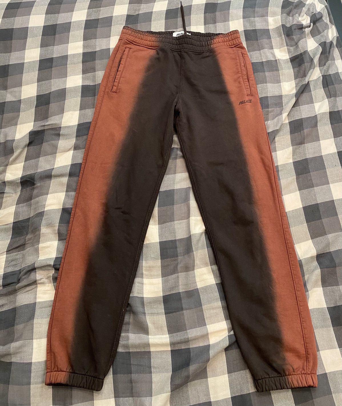 Palace Palace Fader Dip Dye Jogger Large Size US 34 / EU 50 - 1 Thumbnail