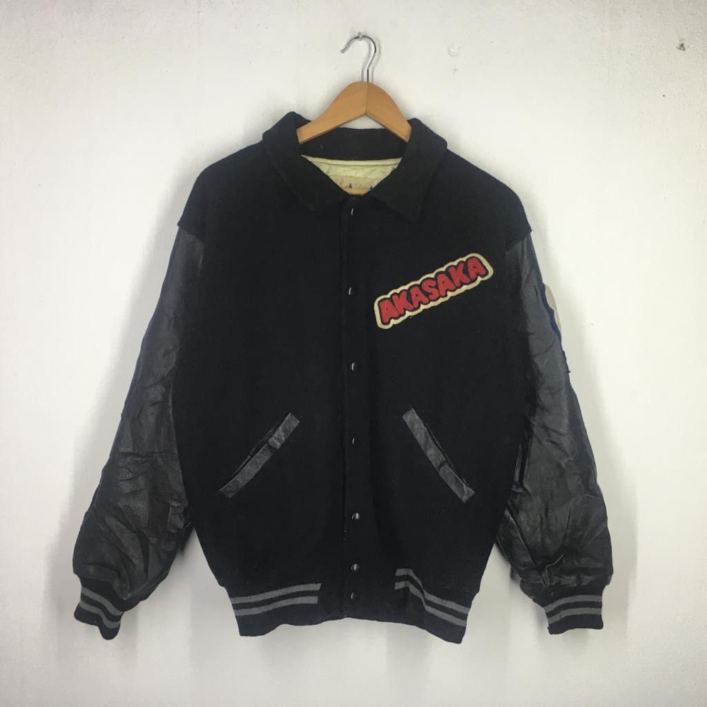 Vintage Vintage Akasaka Varsity Jacket Leather Sleeve Size US L / EU 52-54 / 3 - 3 Thumbnail