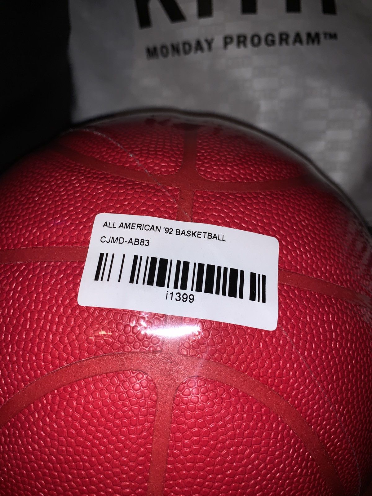 Travis Scott Travis Scott x McDonald’s Basketball Size ONE SIZE - 6 Thumbnail