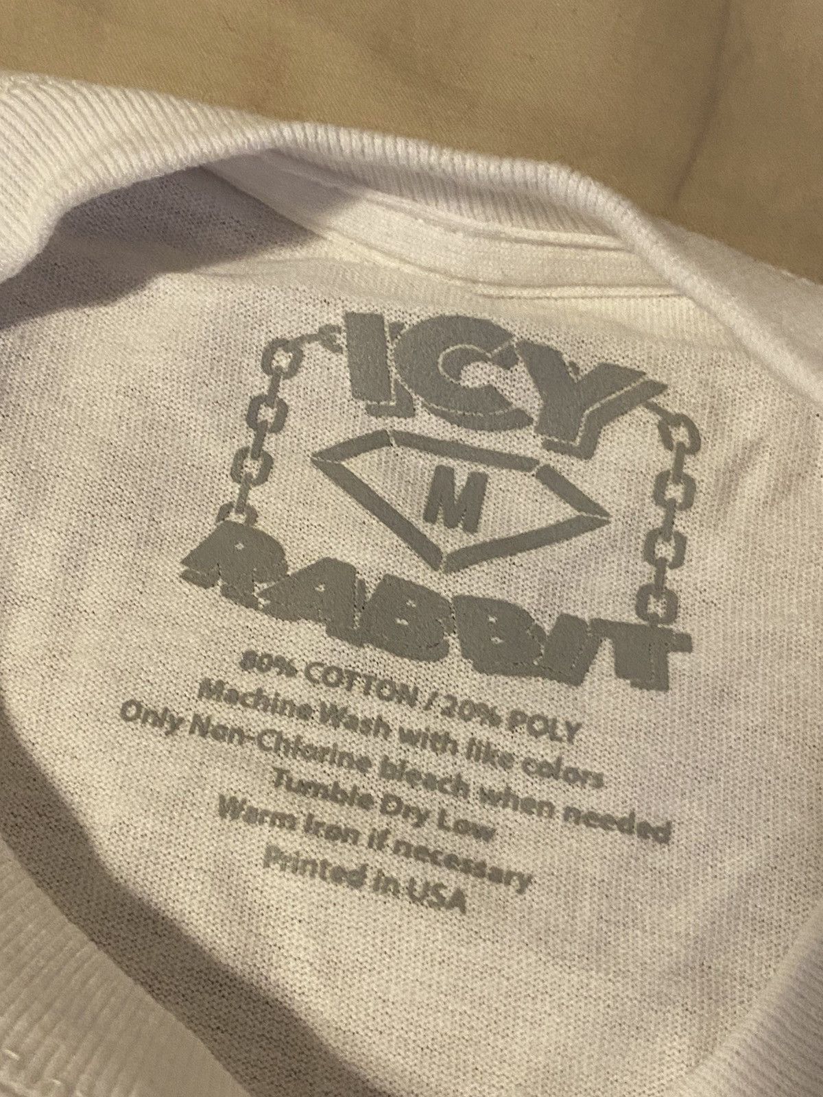 Icy Rabbit Icy Rabbit Silver Carrot Graphic L/S Tee Size Medium New NYC Size US M / EU 48-50 / 2 - 4 Thumbnail