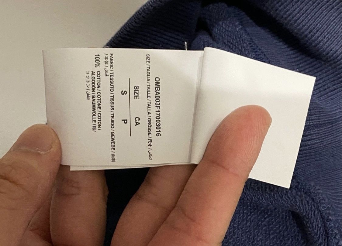 Off-White Caravaggio crewneck Size US S / EU 44-46 / 1 - 5 Thumbnail