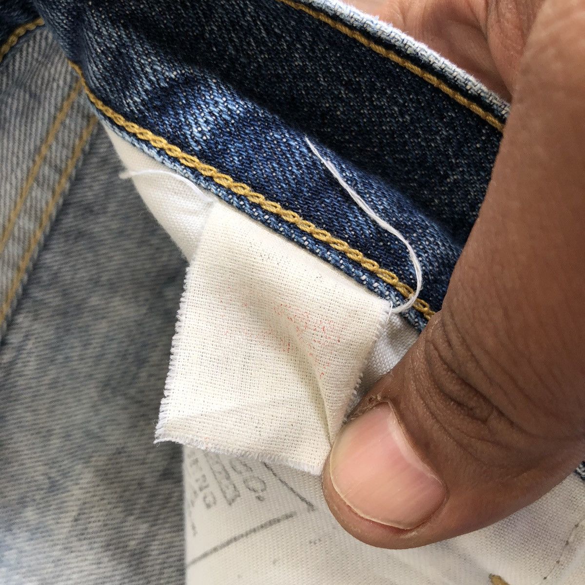 Vintage Levis 702 Big E Selvedge Shortpant Jeans