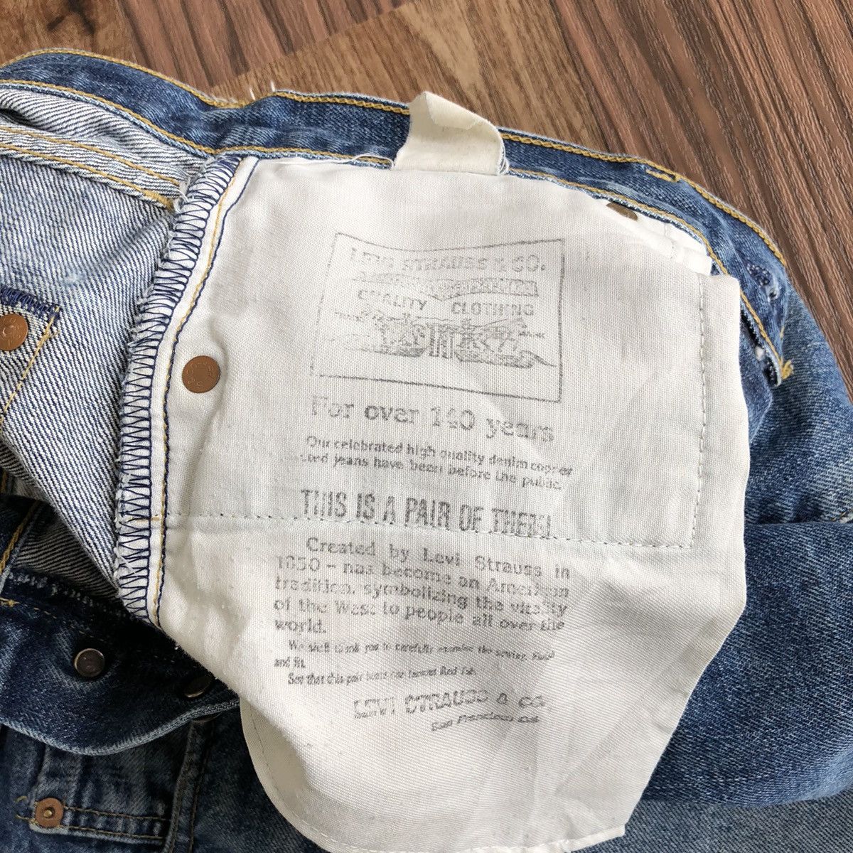 Vintage Levis 702 Big E Selvedge Shortpant Jeans