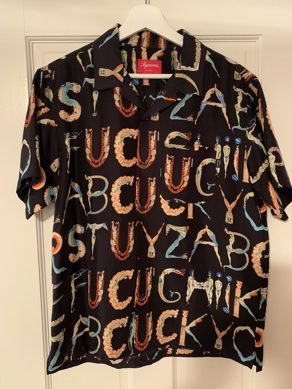 Supreme !!!NEED GONE!!! Supreme Alphabet Silk Sz M 100% Authentic ...