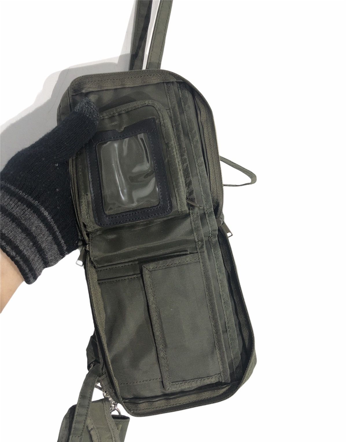 Comme des Garcons Japanese Brand Sling Bag / Wallet Size ONE SIZE - 4 Thumbnail