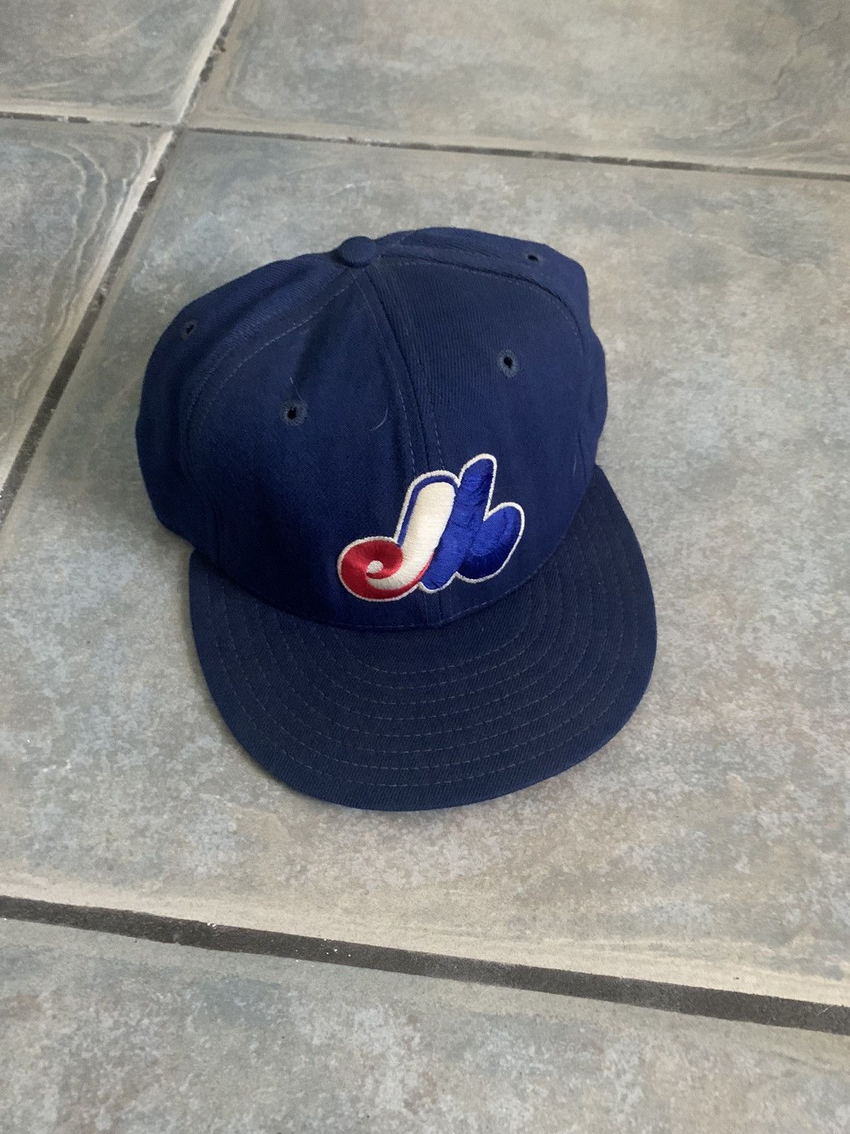 New Era × Starter × Vintage Vintage 90s Montreal Expos Fitted Hat Size ONE SIZE - 1 Thumbnail