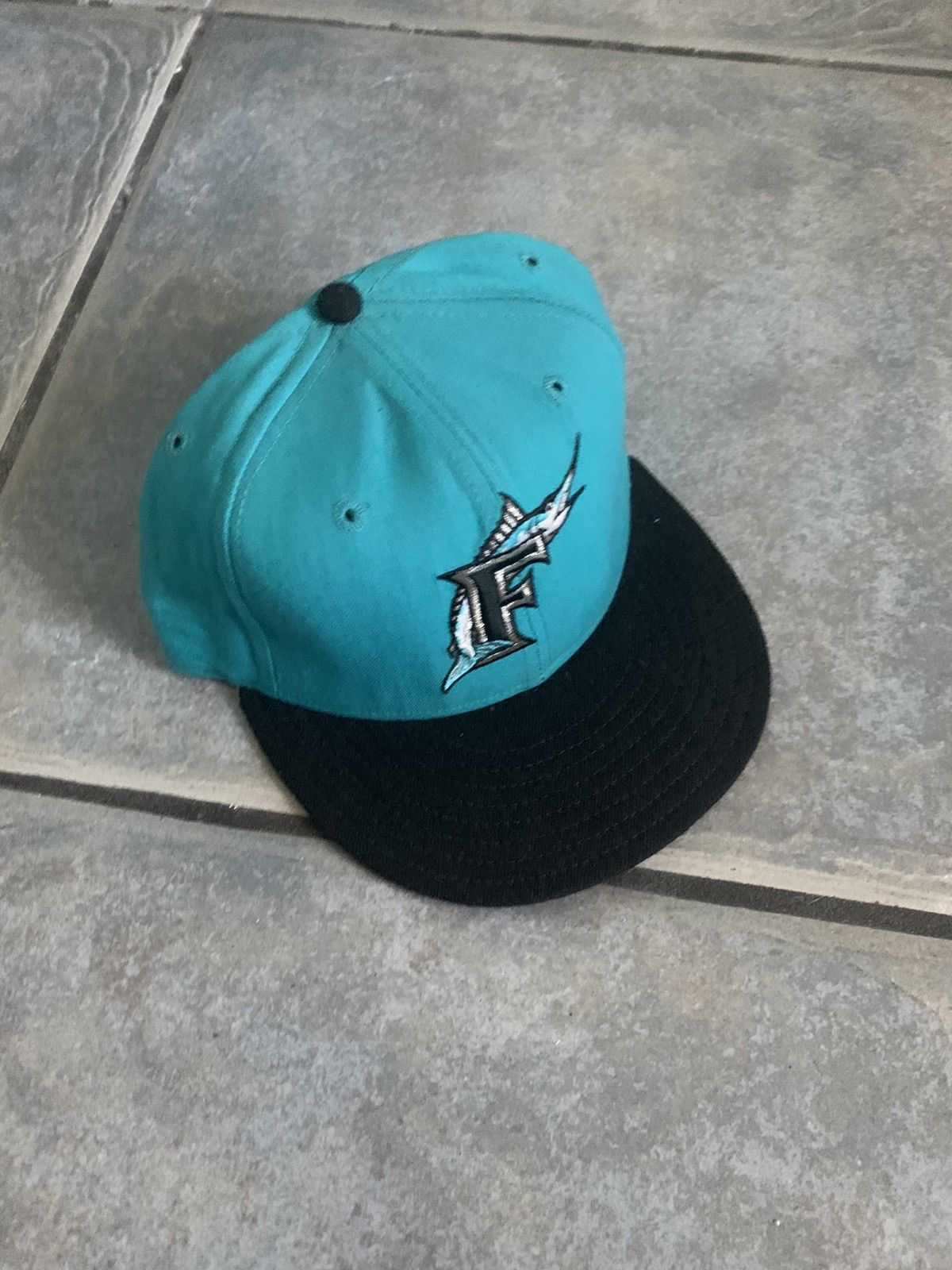 New Era × Starter × Vintage 90s Vintage new era fitted Florida Marlins hat Size ONE SIZE - 1 Thumbnail
