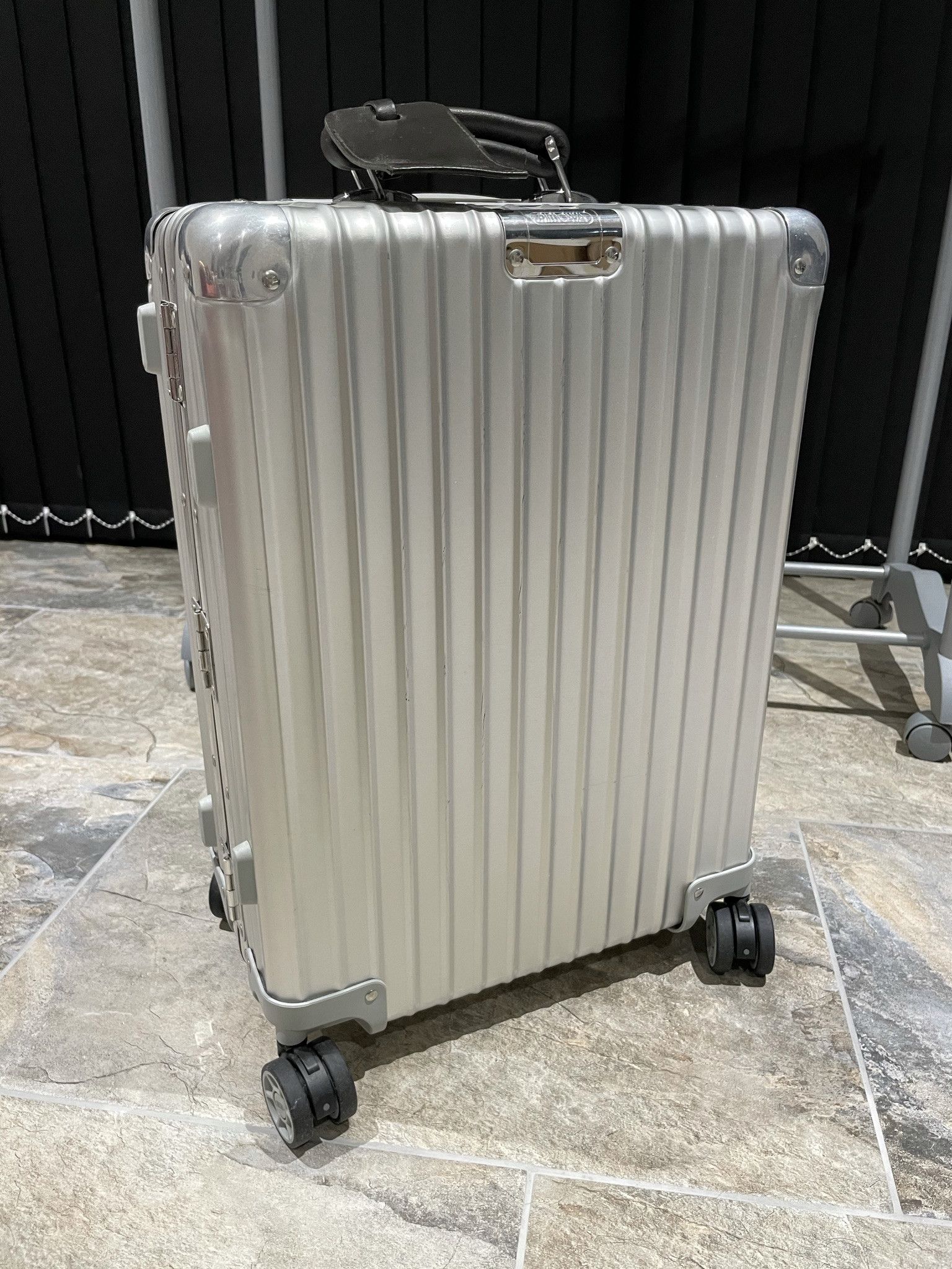 Rimowa 33l online