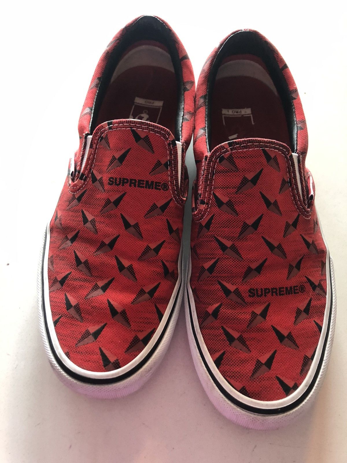 Supreme × Vans Supreme Vans Diamond Plate Slip Ons Size US 9 / EU 42 - 9 Thumbnail