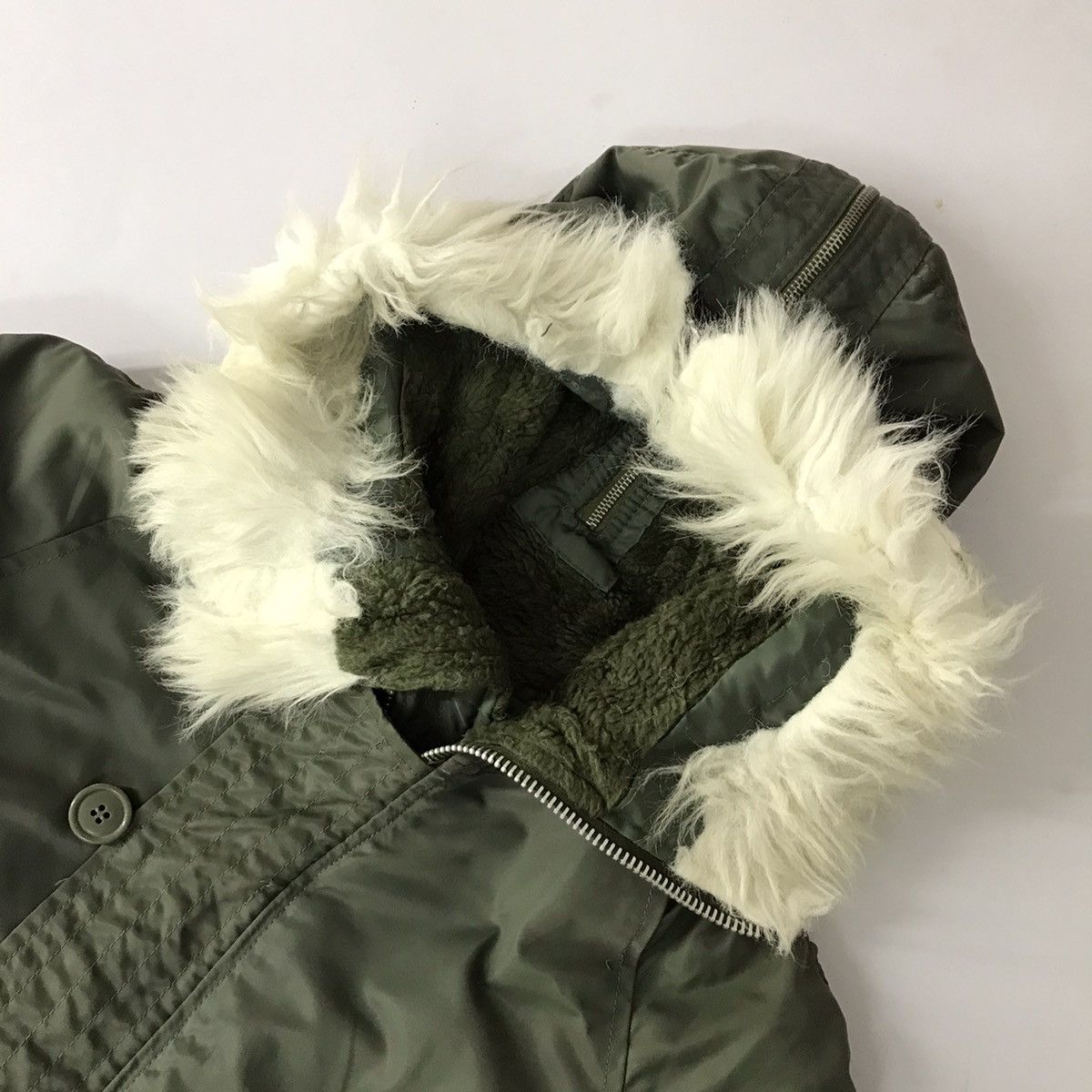 Vintage Military Ma-1 Style Bomber White Fur Hoodies Jacket Size US M / EU 48-50 / 2 - 5 Thumbnail
