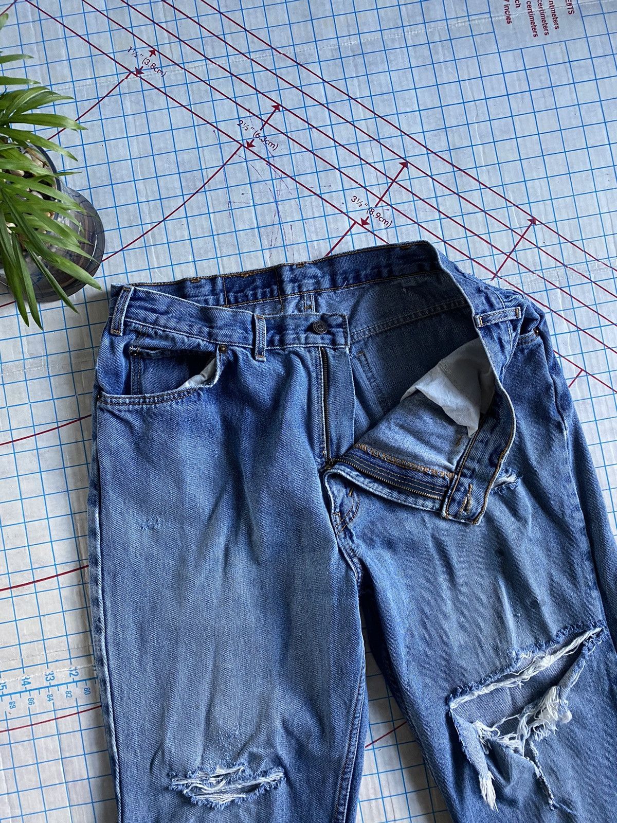 Levi's × Levi's Vintage Clothing × Vintage Vintage Levi’s Orange Tab Distressed Denim Fits 36x34 Size US 36 / EU 52 - 6 Thumbnail