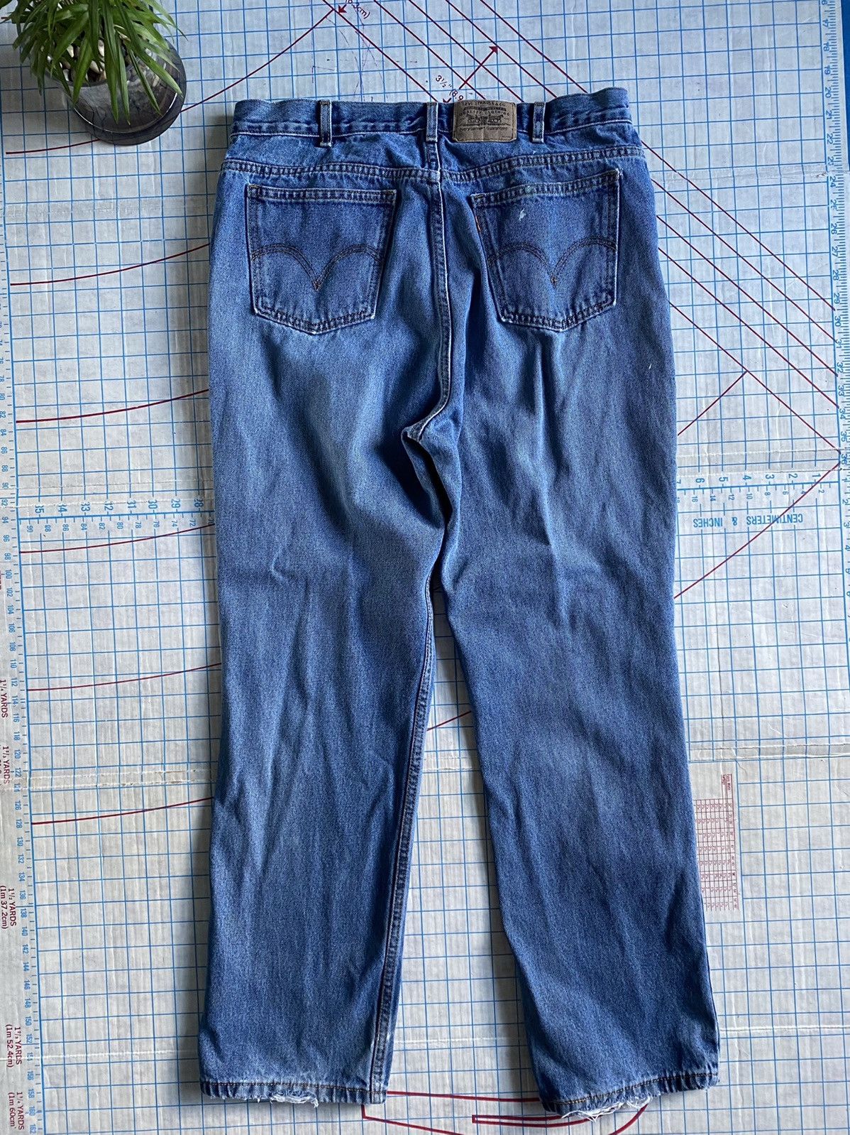 Levi's × Levi's Vintage Clothing × Vintage Vintage Levi’s Orange Tab Distressed Denim Fits 36x34 Size US 36 / EU 52 - 9 Thumbnail