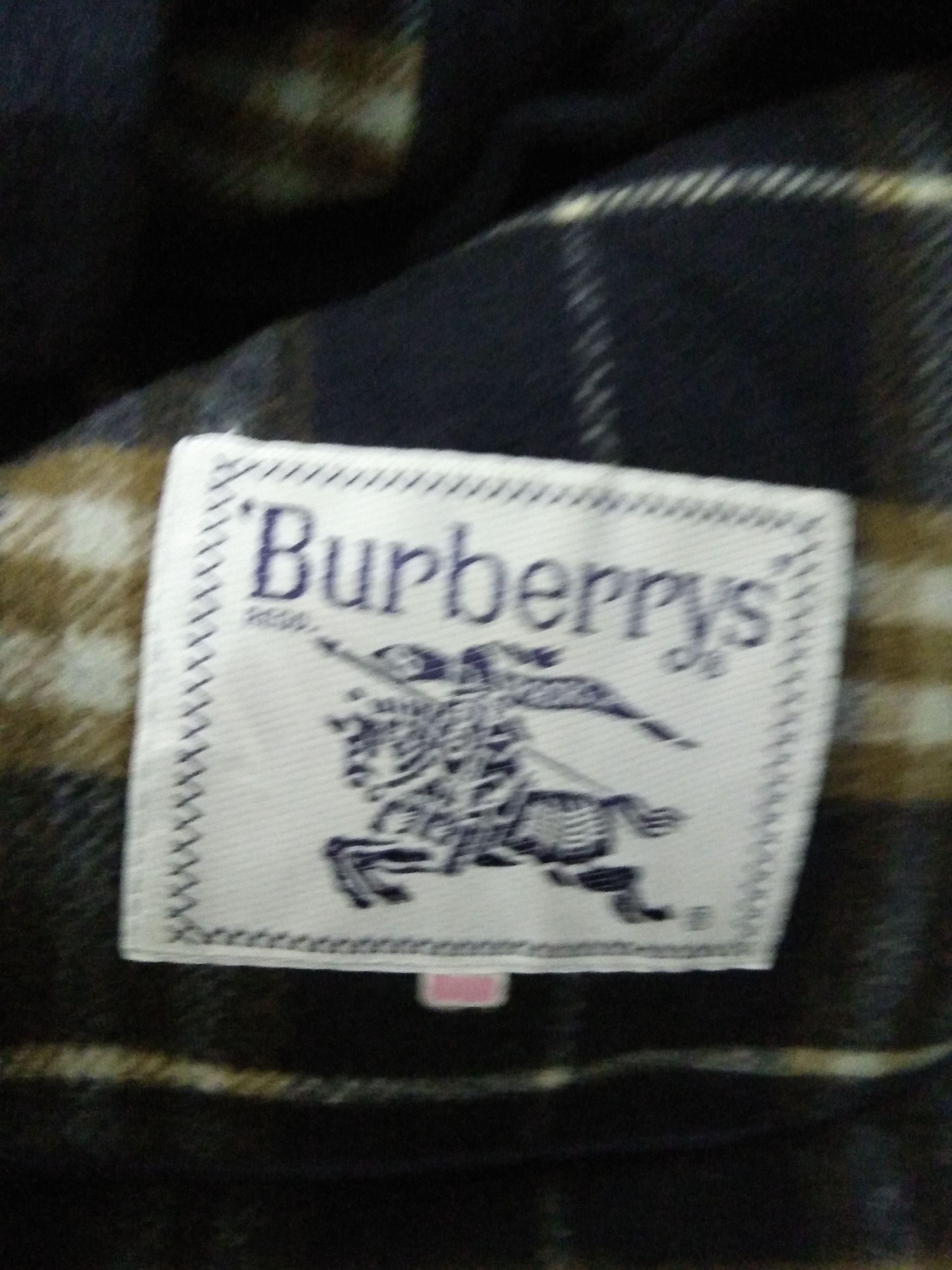 Burberry BURBERRY NOVA CHECK jacket (A46) Size US S / EU 44-46 / 1 - 5 Thumbnail