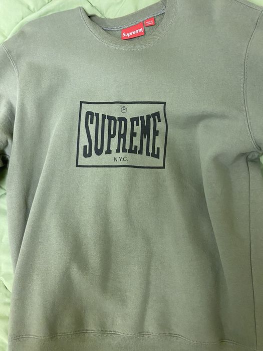 Supreme hotsell everlast crewneck