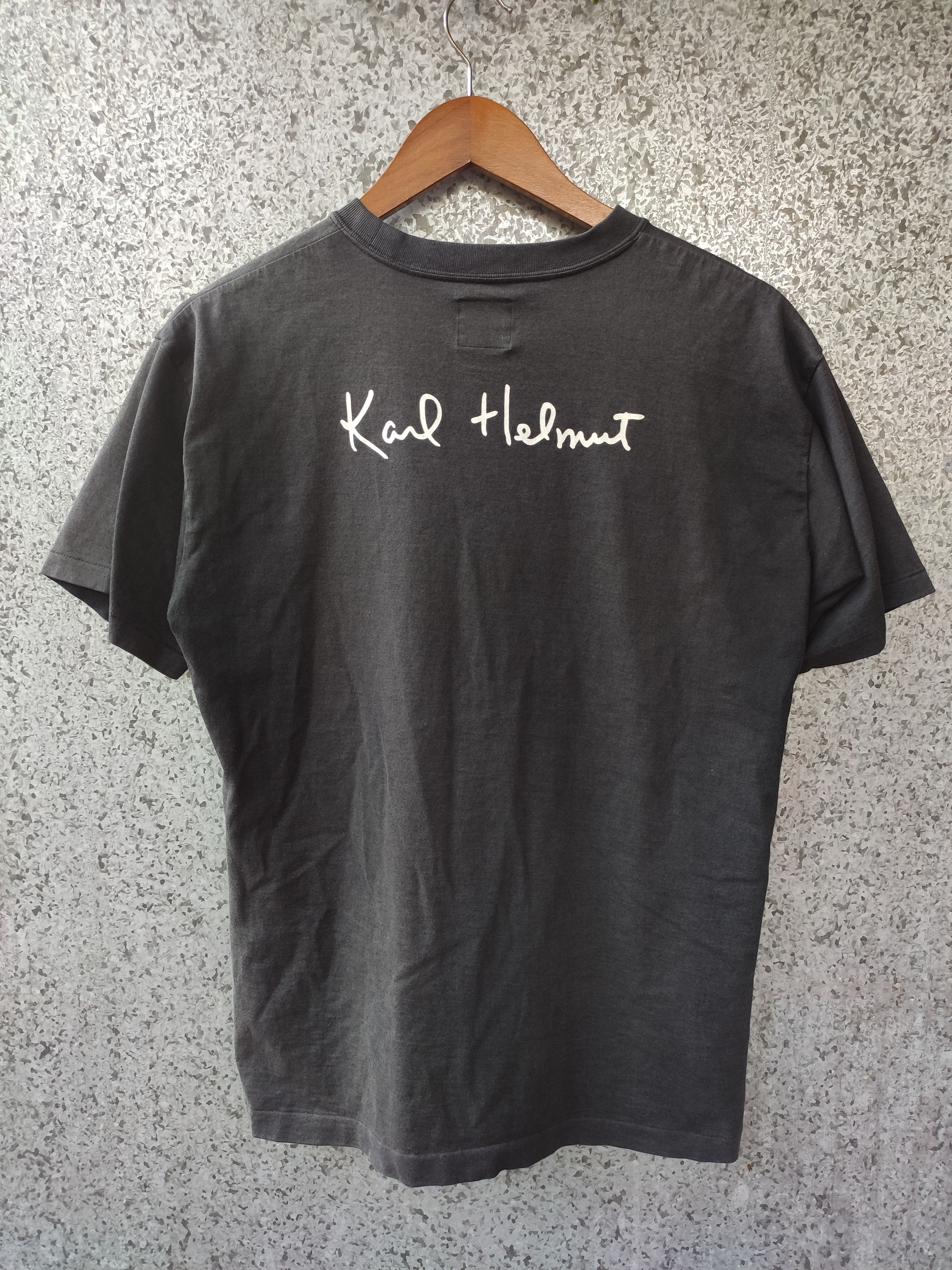 Karl Helmut Vintage Karl Helmut t shirt spell out sun faded Size US M / EU 48-50 / 2 - 1 Thumbnail
