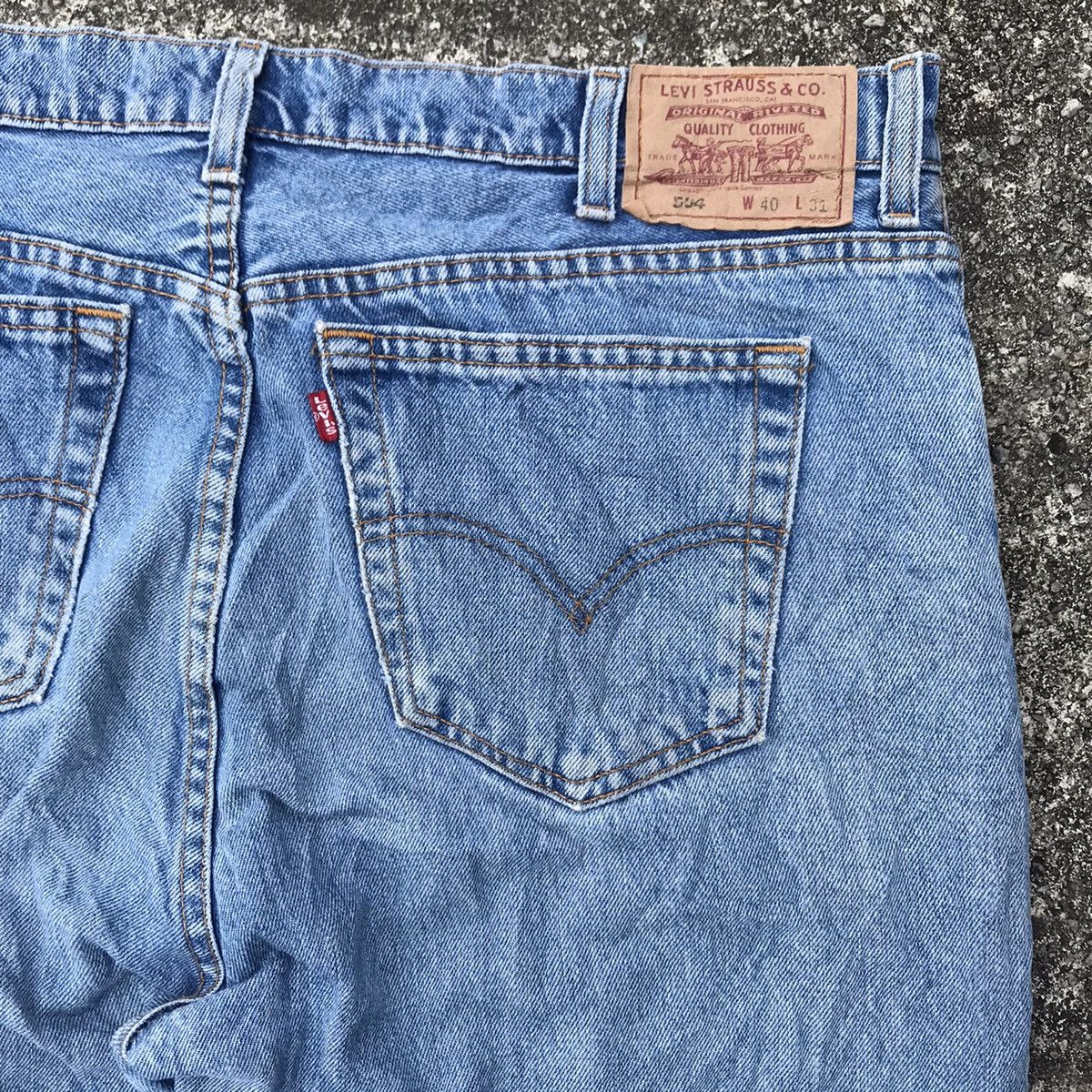 Levi's Vintage Levis 504 Skyblue Loose Jeans Size US 40 / EU 56 - 12 Thumbnail
