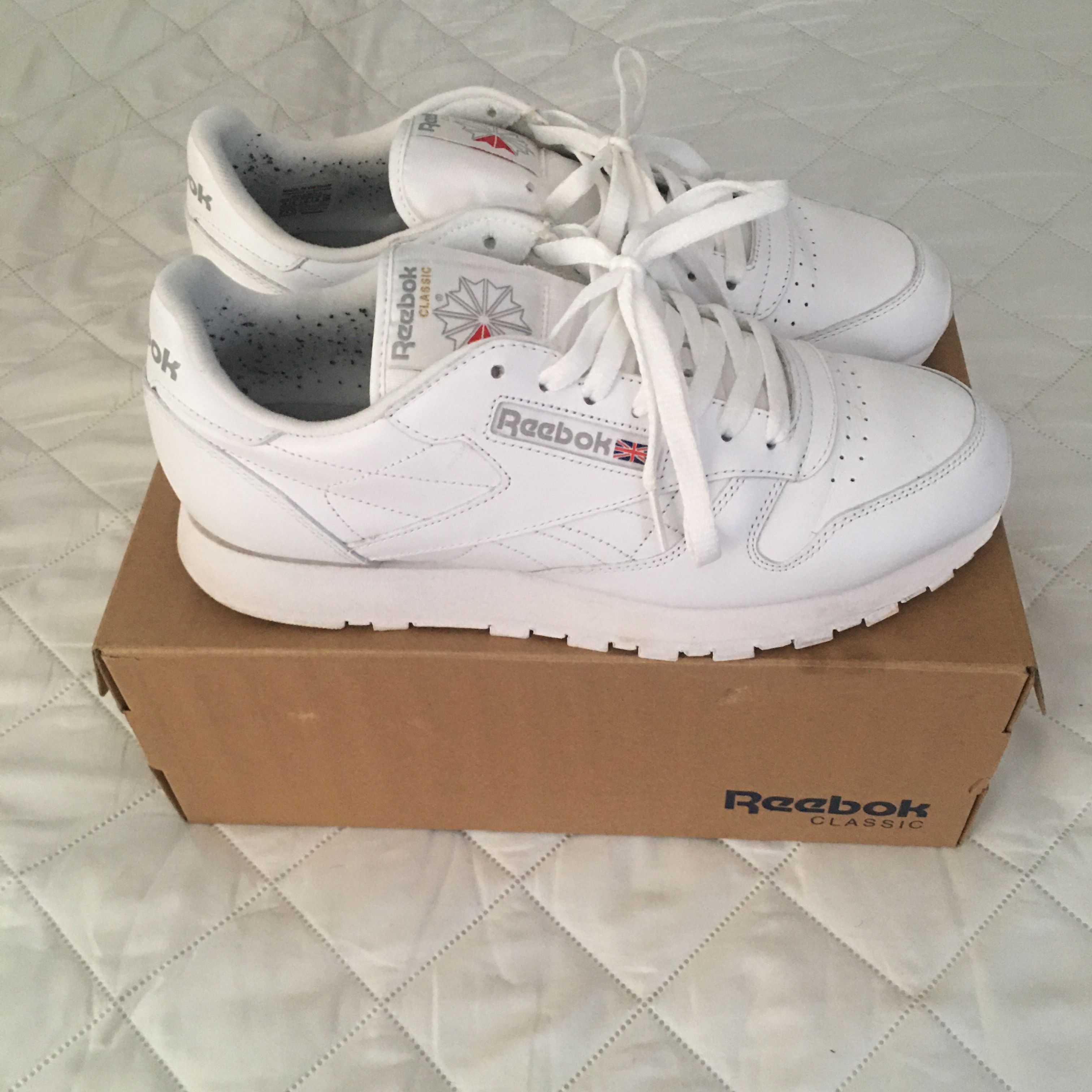 Reebok Classic Leather All White Size US 10 / EU 43 - 3 Thumbnail