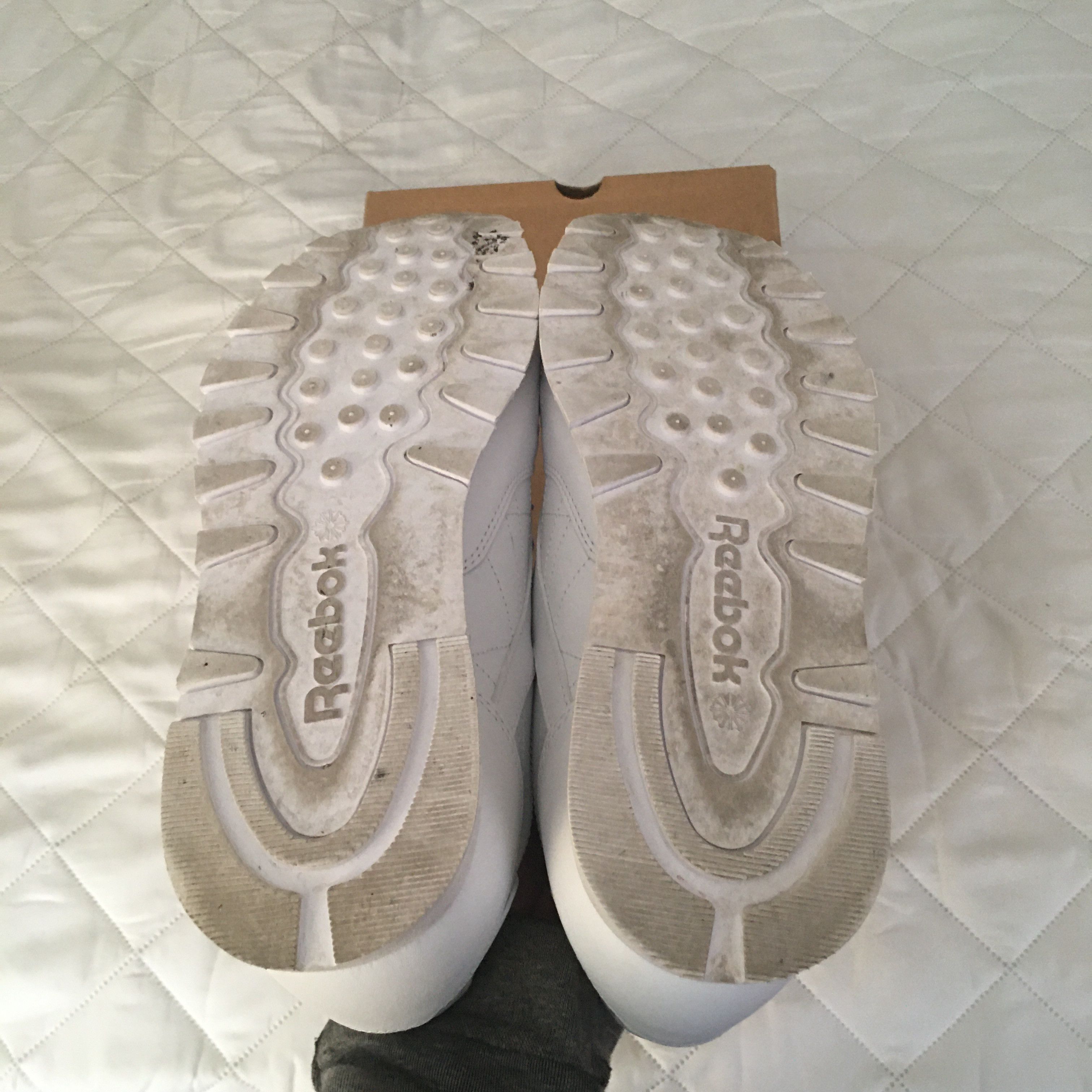 Reebok Classic Leather All White Size US 10 / EU 43 - 6 Thumbnail