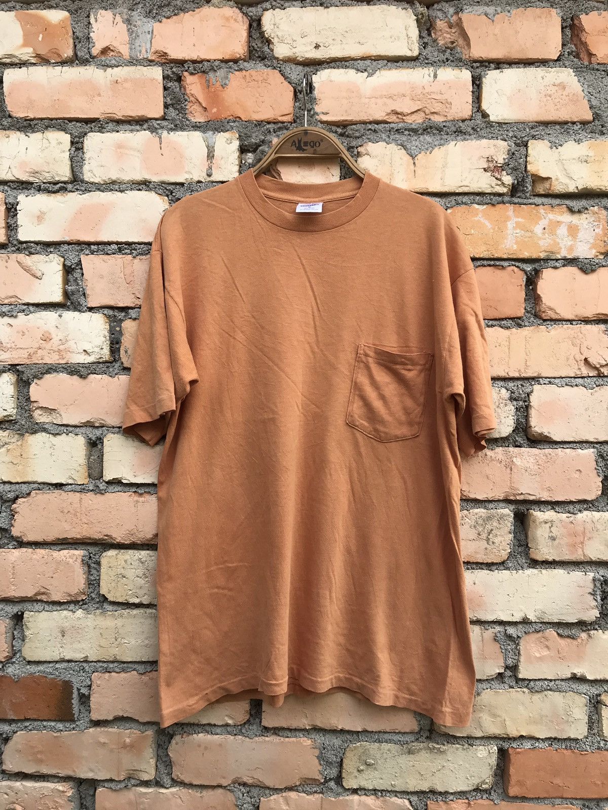 Gap × Vintage Gap vintage original tee single pocket shortsleeved T-shirt Size US M / EU 48-50 / 2 - 1 Thumbnail