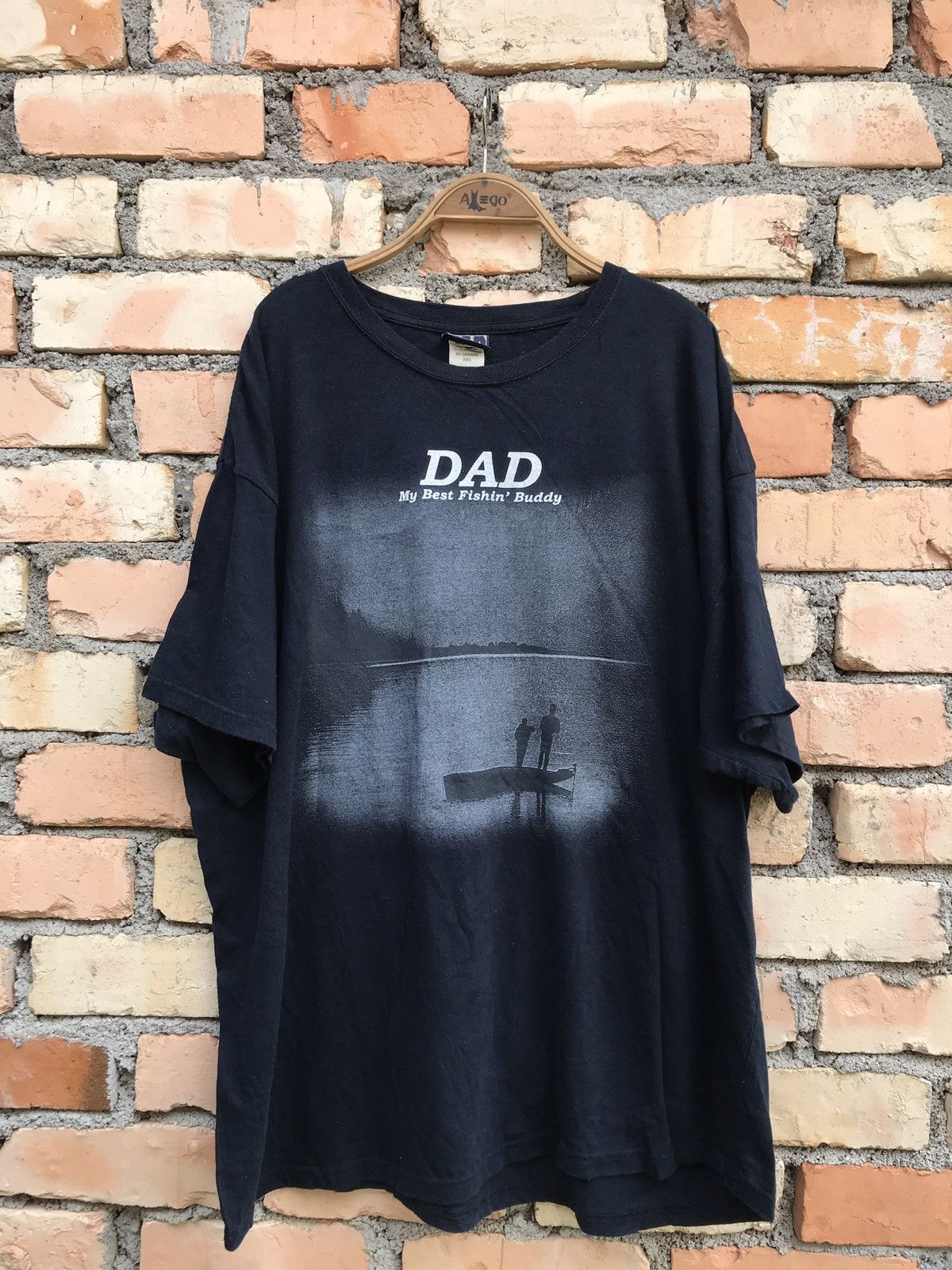 Beauty Beast × Vintage Dad my best fishing buddy shortsleeved T-shirt Size US XXL / EU 58 / 5 - 1 Thumbnail