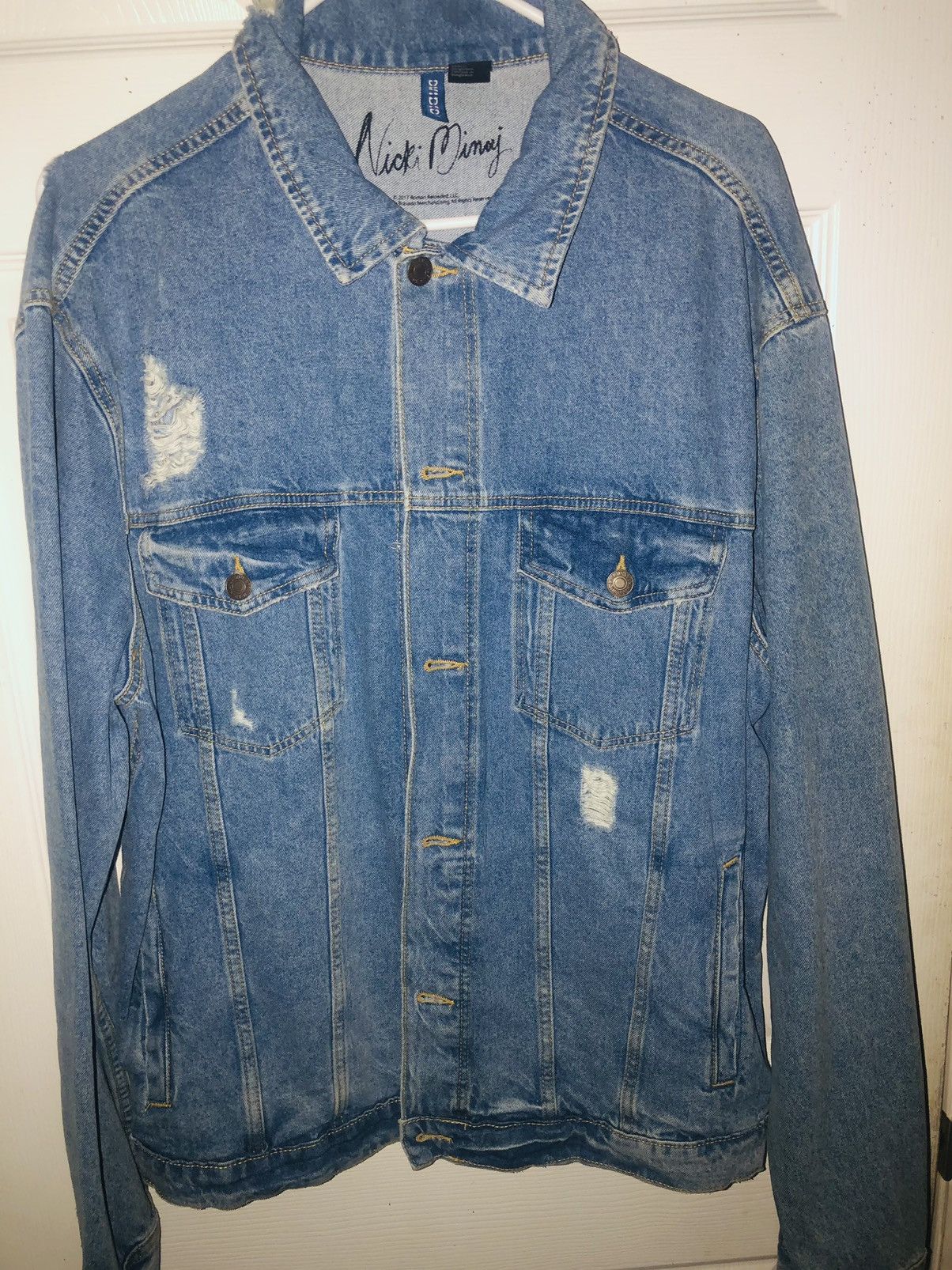 Nicki minaj denim jacket h&m best sale