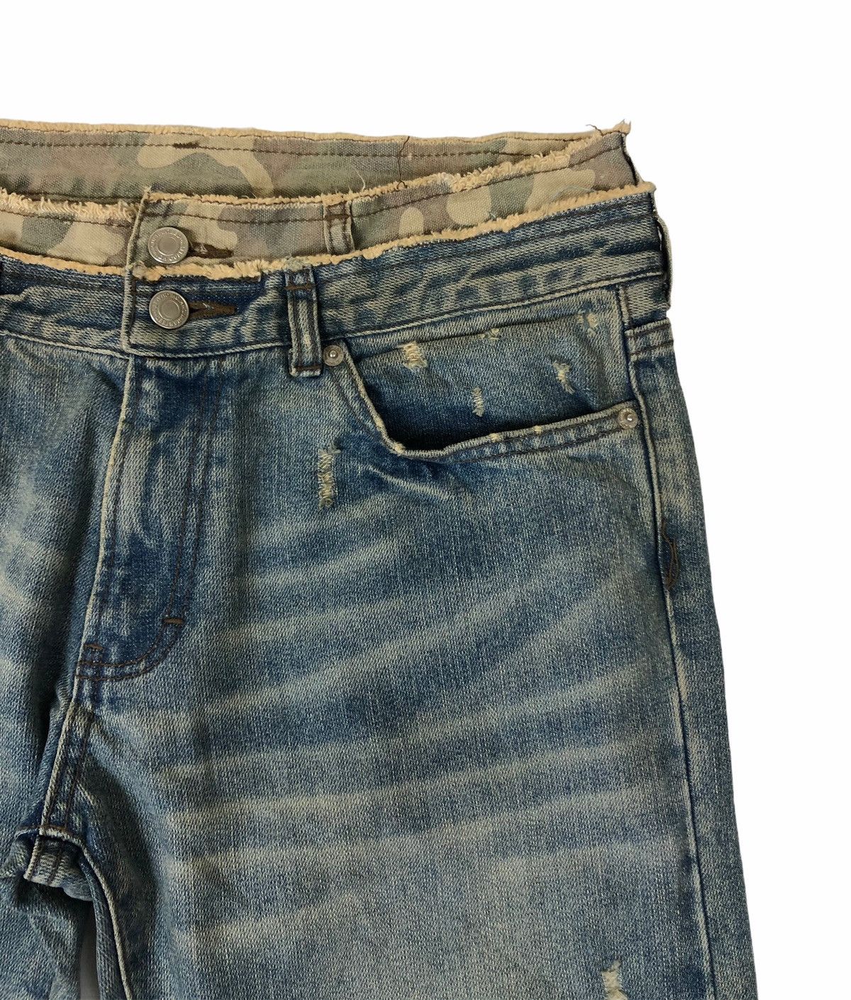 Japanese Brand Japanese Brand Unbrand Distressed Denim Hyrid Camo Jeans Size US 32 / EU 48 - 6 Thumbnail
